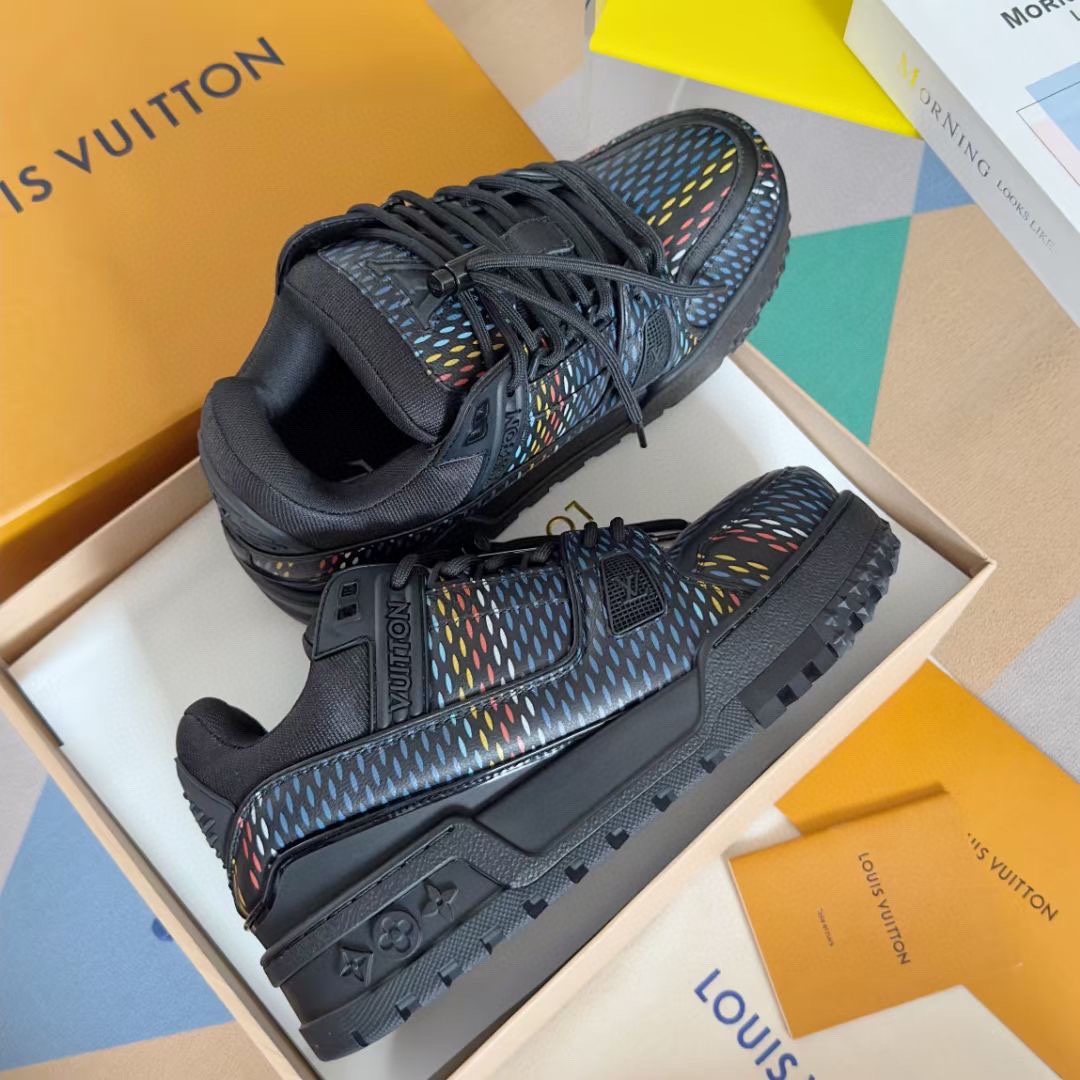 Louis Vuitton LV Trainer Maxi Sneaker   1ACR0U - DopestKickz