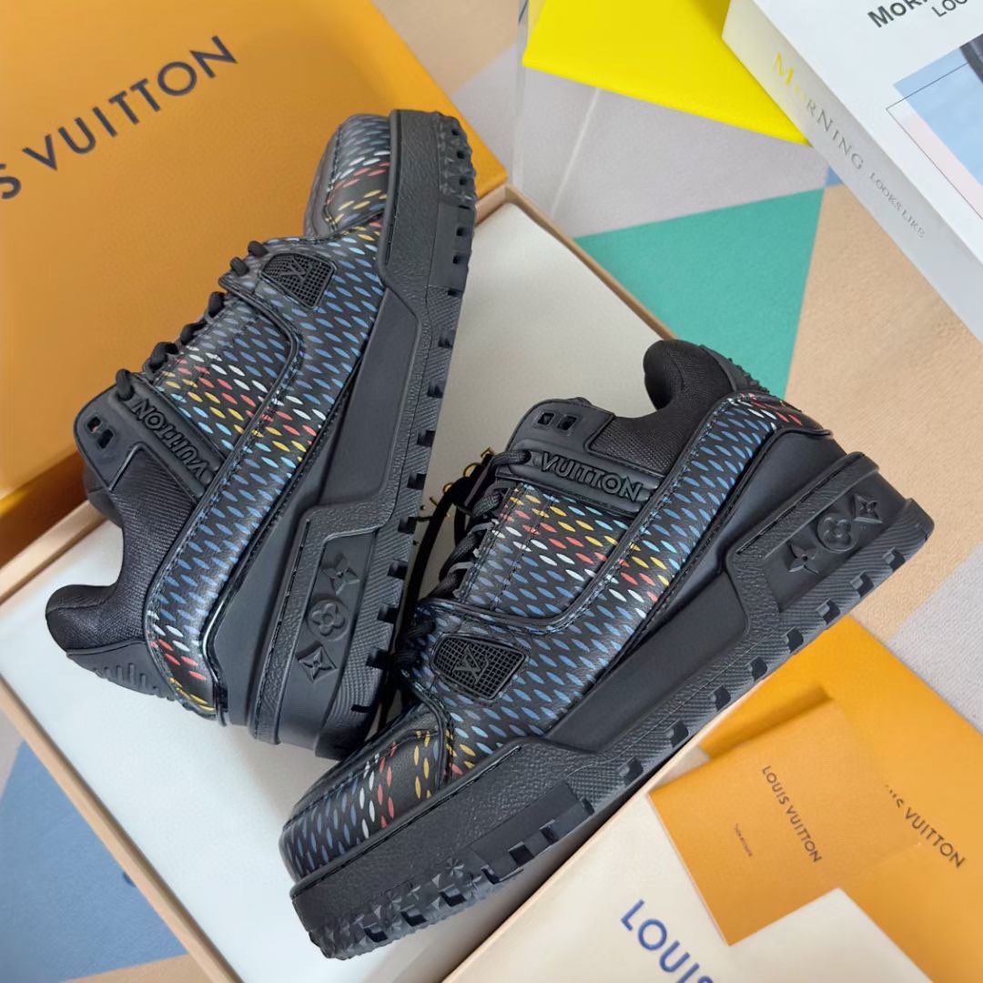 Louis Vuitton LV Trainer Maxi Sneaker   1ACR0U - DopestKickz