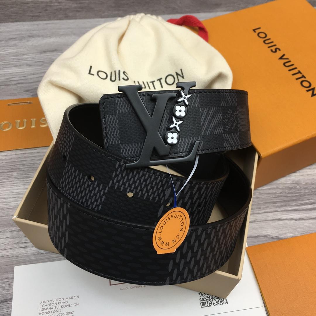Louis Vuitton 40mm Reversible Belt - DopestKickz