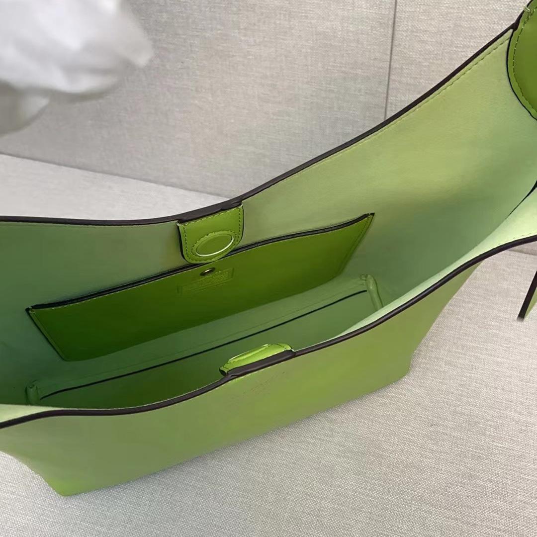 Coach Shoulder Bag  - DopestKickz