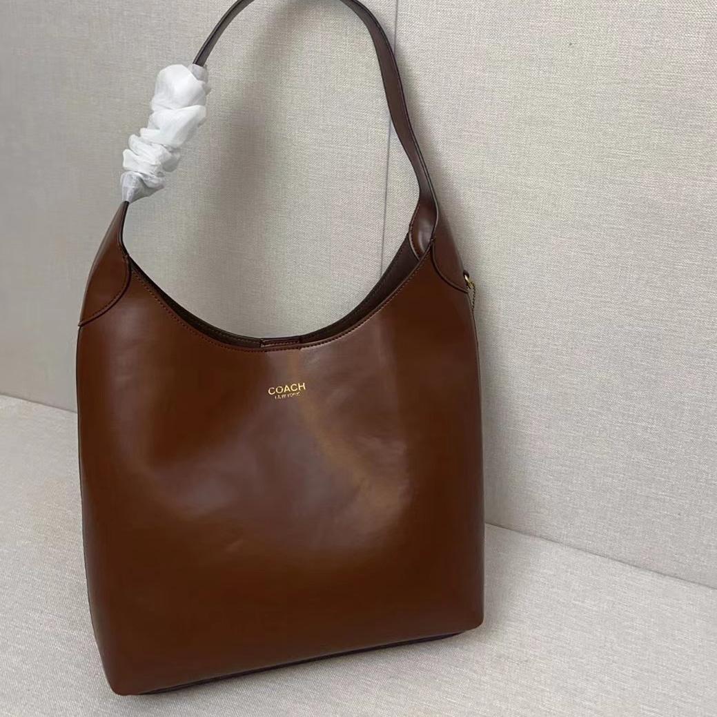 Coach Shoulder Bag  - DopestKickz