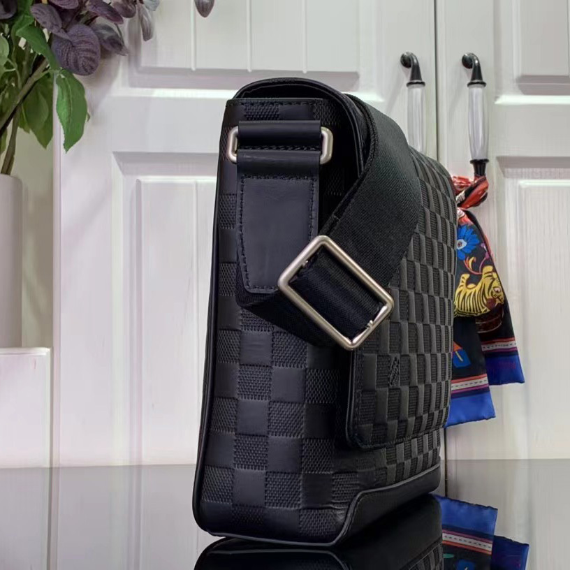 Louis Vuitton  District Damier Infini PM Cosmos (29 x 23 x 6 cm) - DopestKickz