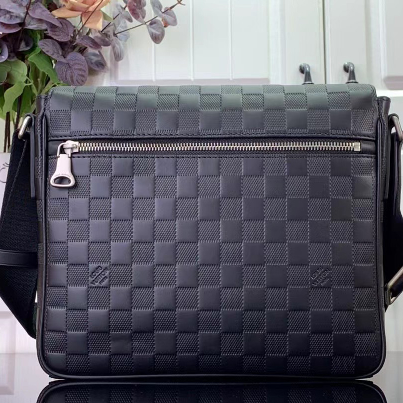Louis Vuitton  District Damier Infini PM Cosmos (29 x 23 x 6 cm) - DopestKickz