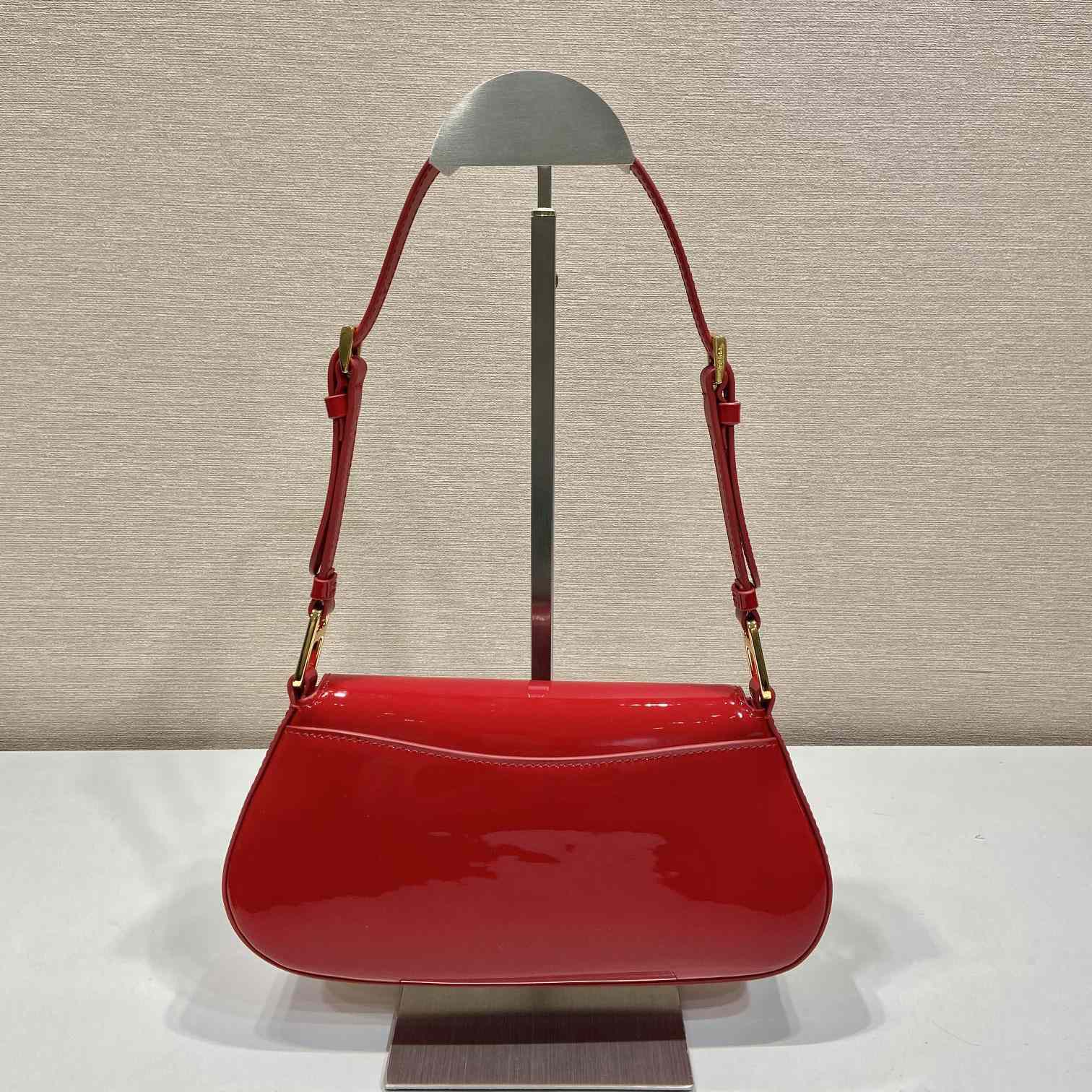 Prada Brushed Leather Shoulder Bag （24-11-4cm） - DopestKickz