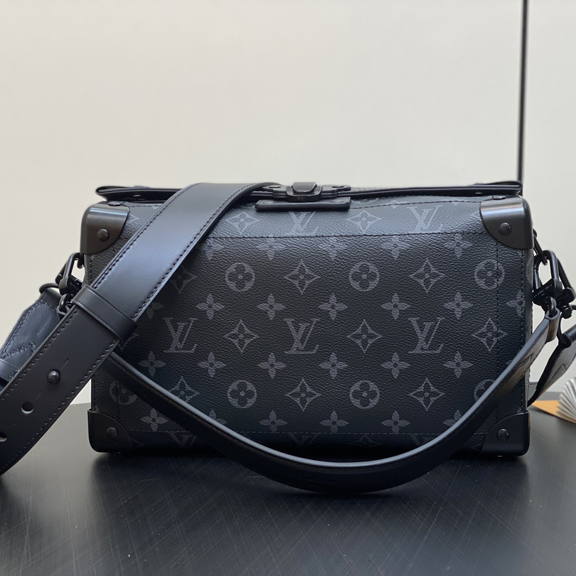 Louis Vuitton Soul Trunk East West   M11744 - DopestKickz