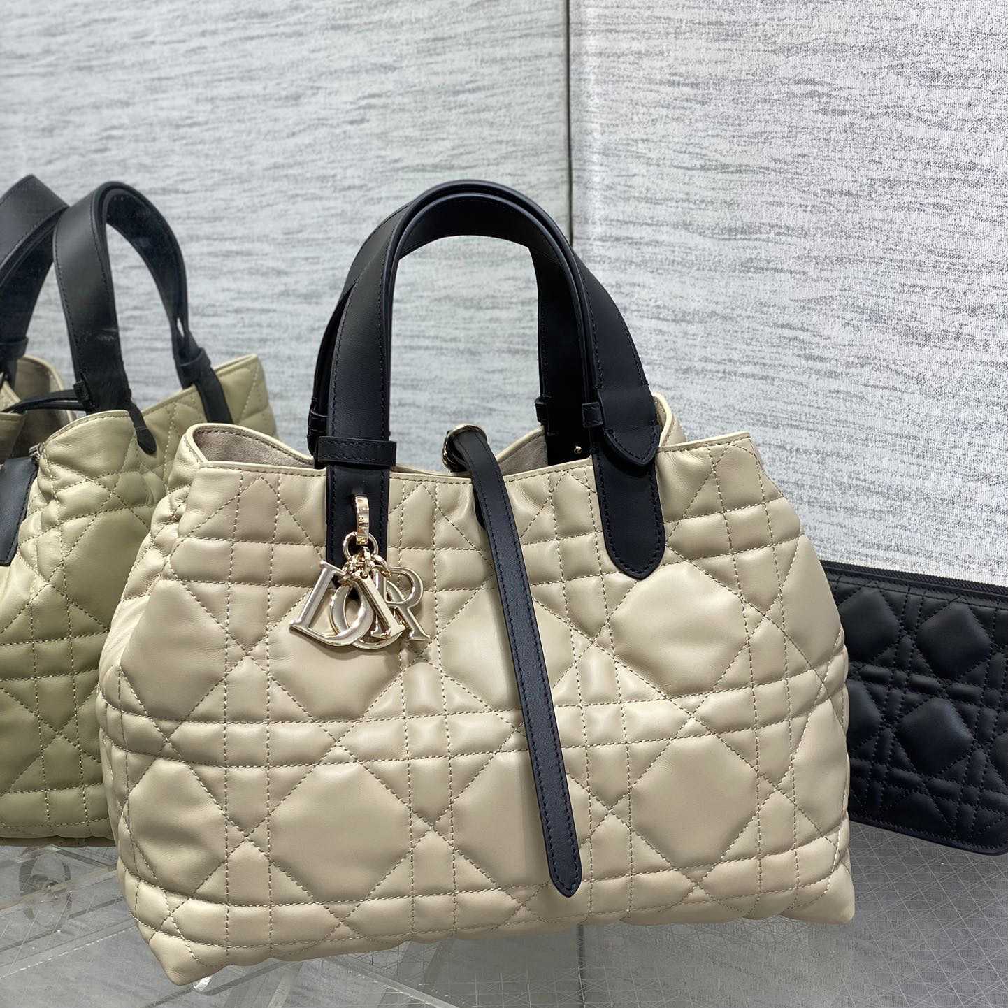 Dior Medium Dior Toujours Bag - DopestKickz