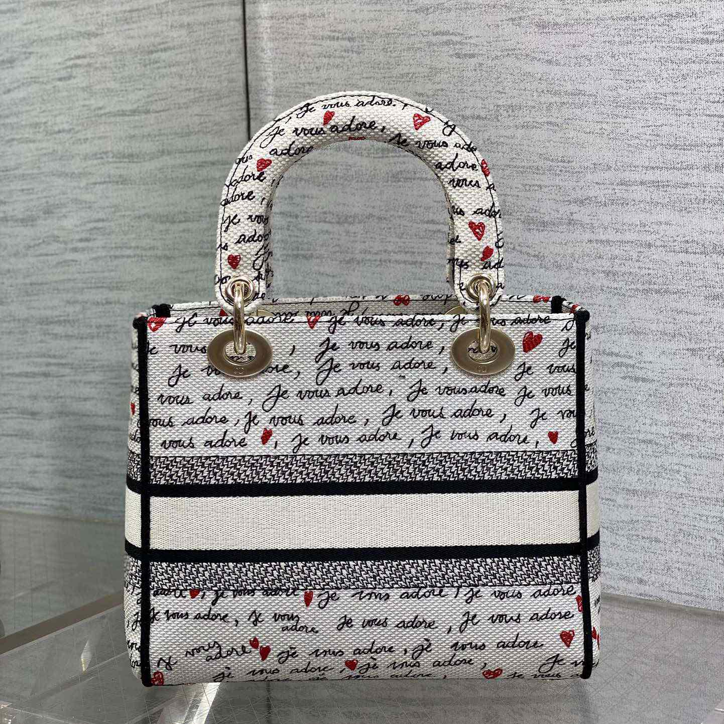 Dior Dioramour Medium Lady D-Lite Bag - DopestKickz