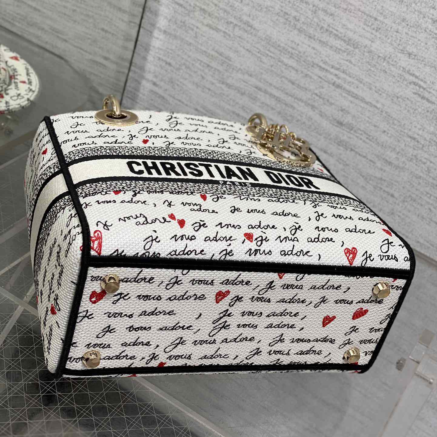 Dior Dioramour Medium Lady D-Lite Bag - DopestKickz