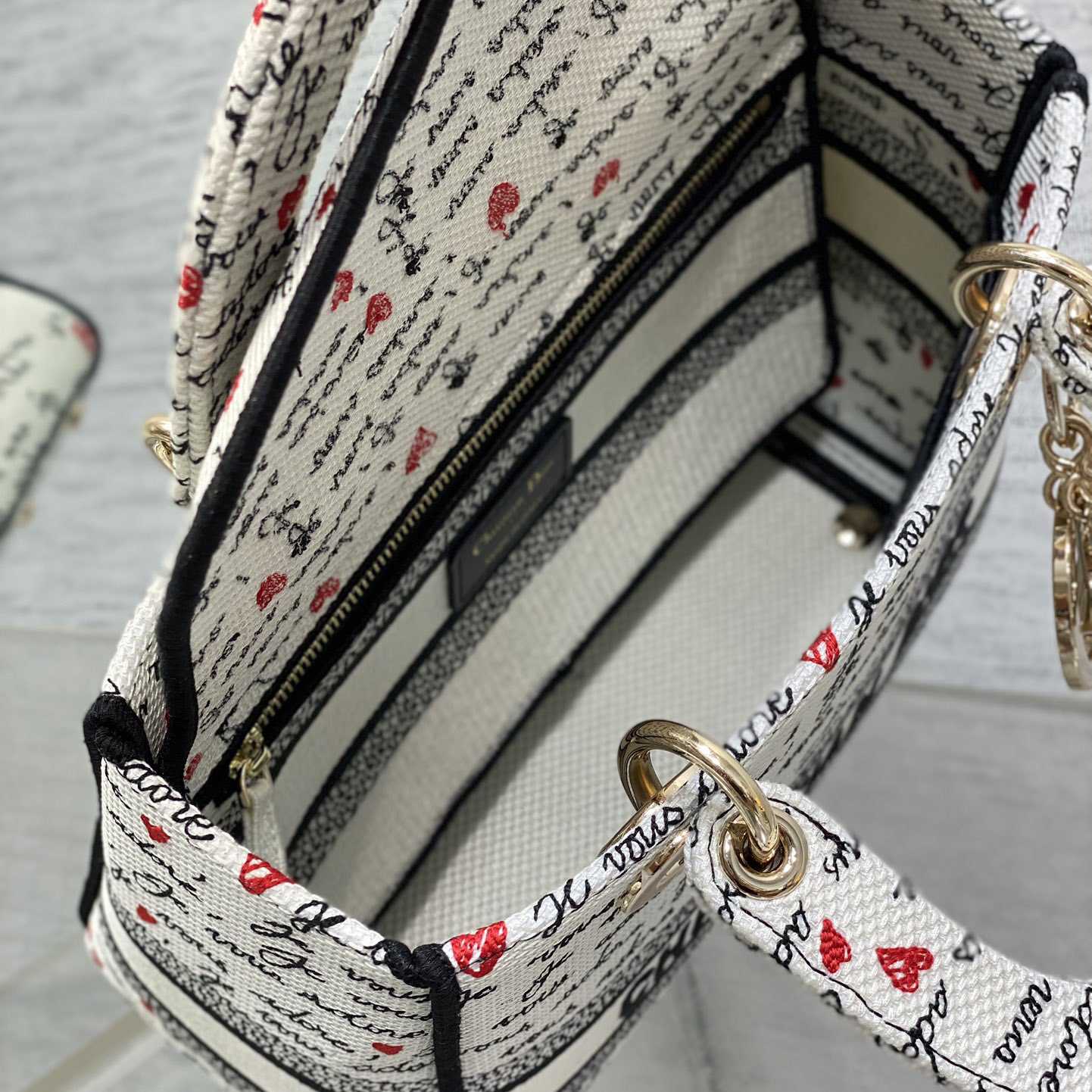 Dior Dioramour Medium Lady D-Lite Bag - DopestKickz