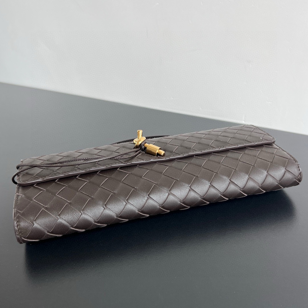 Bottega Veneta Long Clutch Andiamo With Handle - DopestKickz