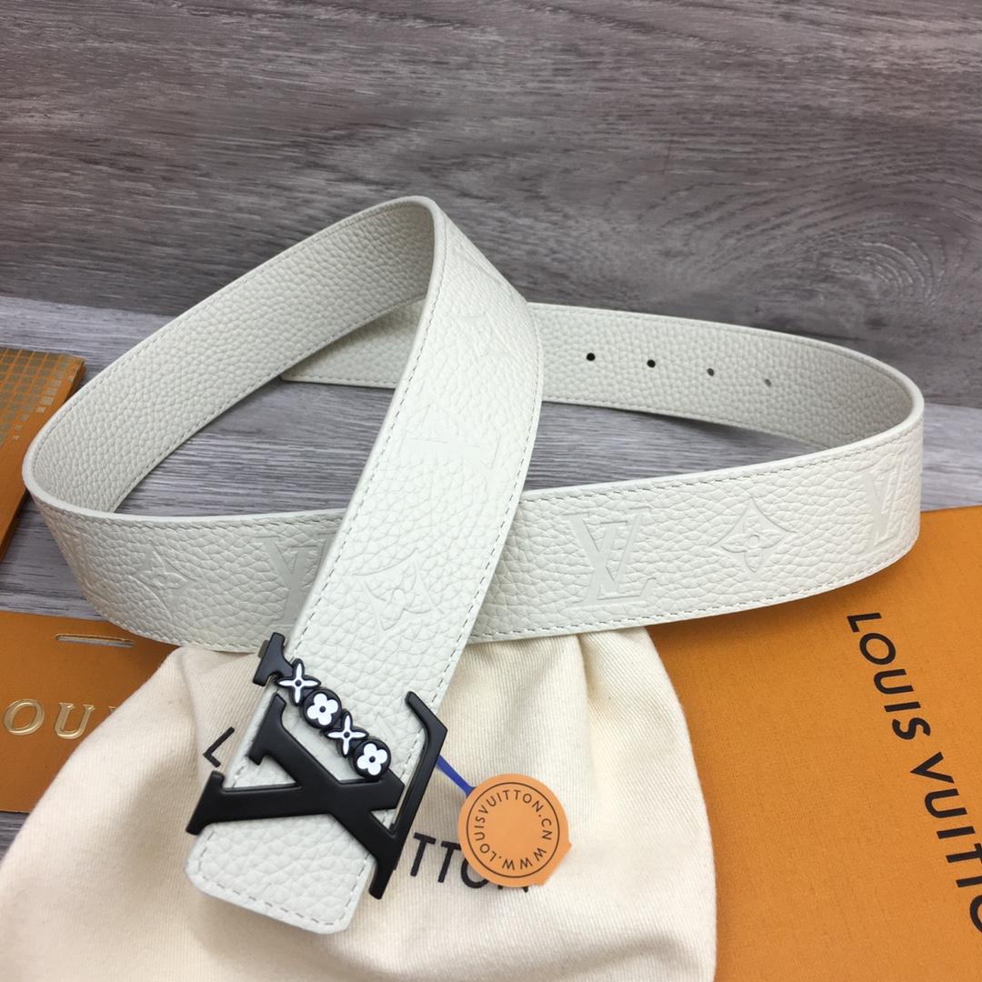Louis Vuitton 40mm Reversible Belt - DopestKickz