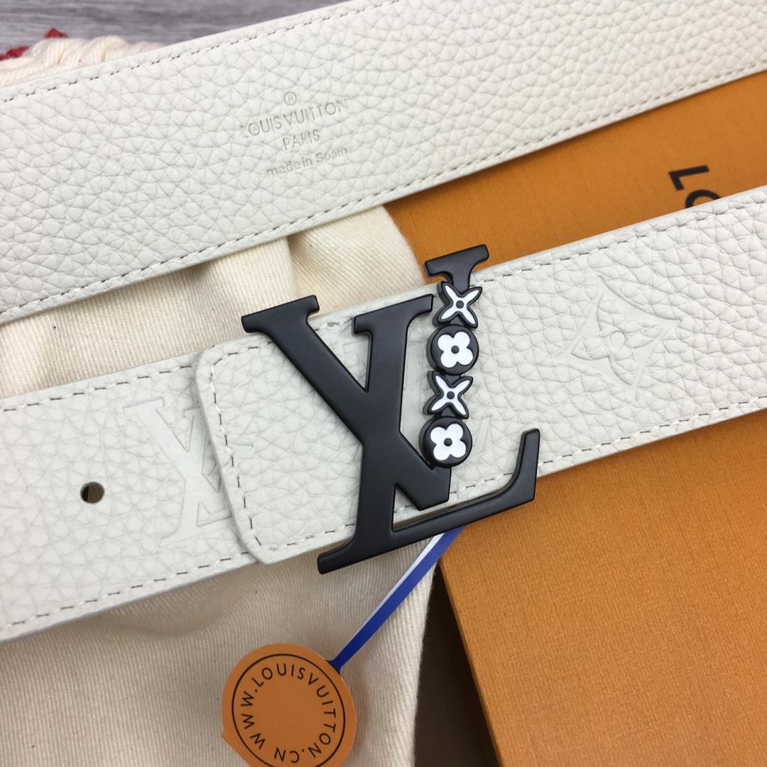 Louis Vuitton 40mm Reversible Belt - DopestKickz