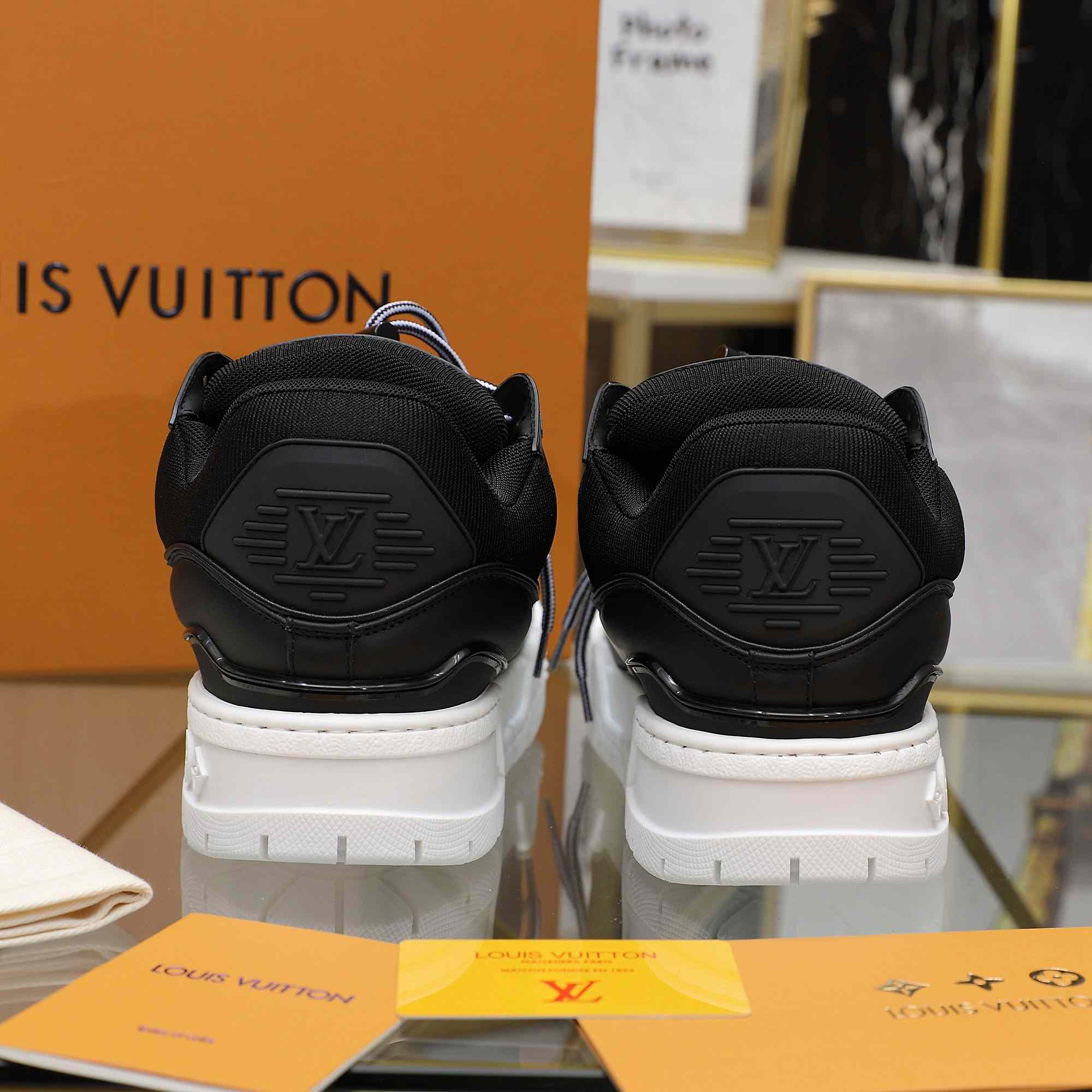 Louis Vuitton LV Trainer Maxi Sneaker   1AD7CZ - DopestKickz