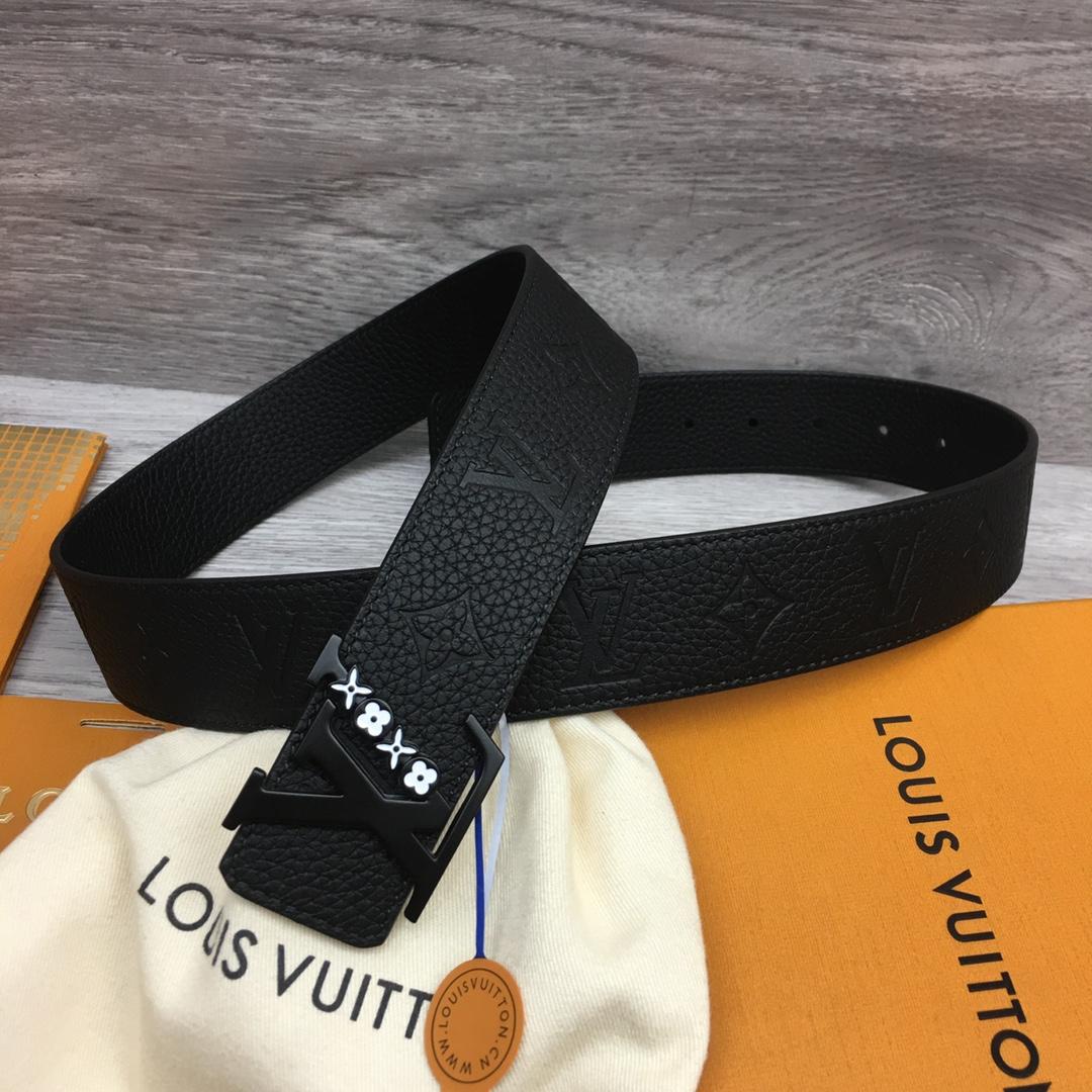 Louis Vuitton 40mm Reversible Belt - DopestKickz