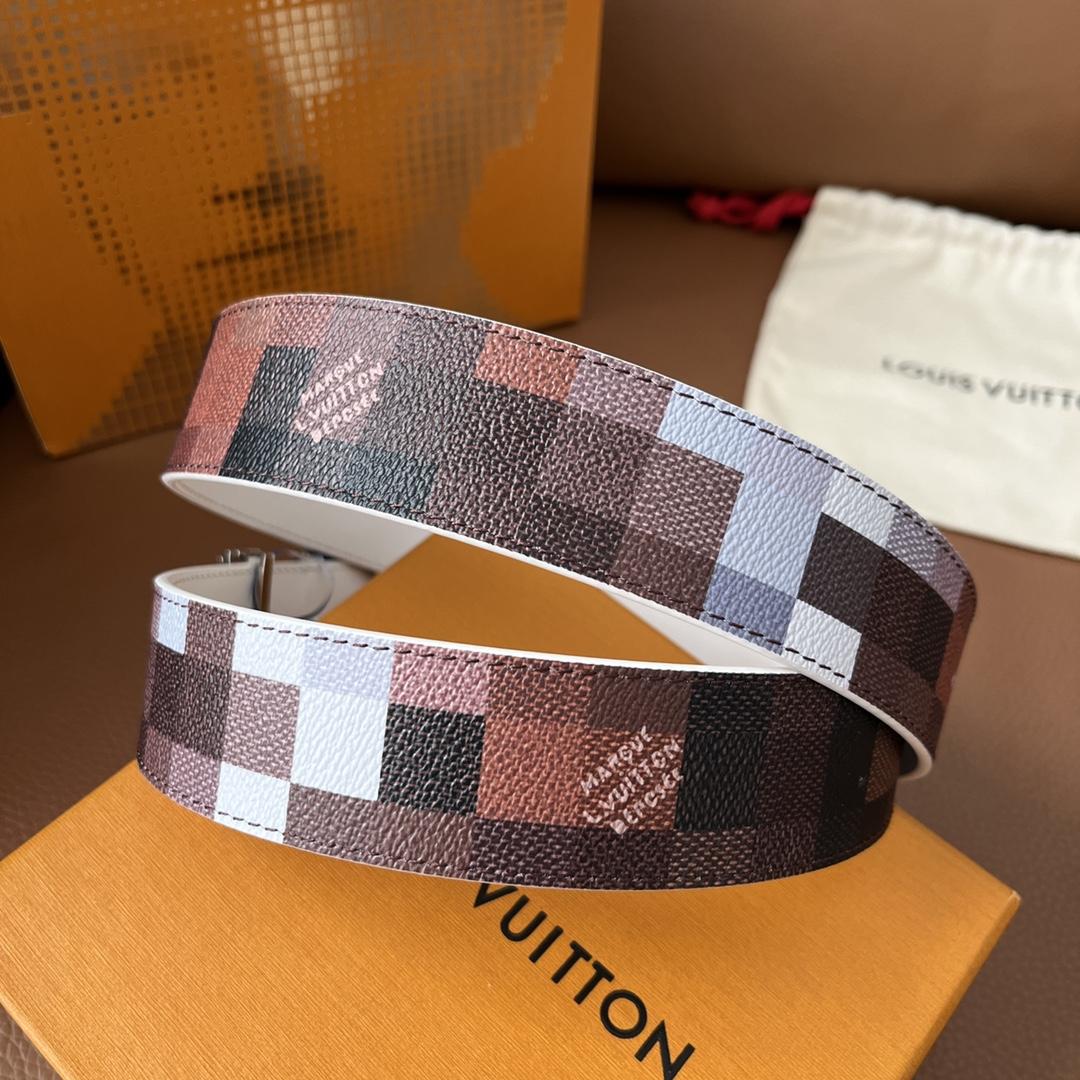 Louis Vuitton LV Initiales 40mm Reversible Belt - DopestKickz
