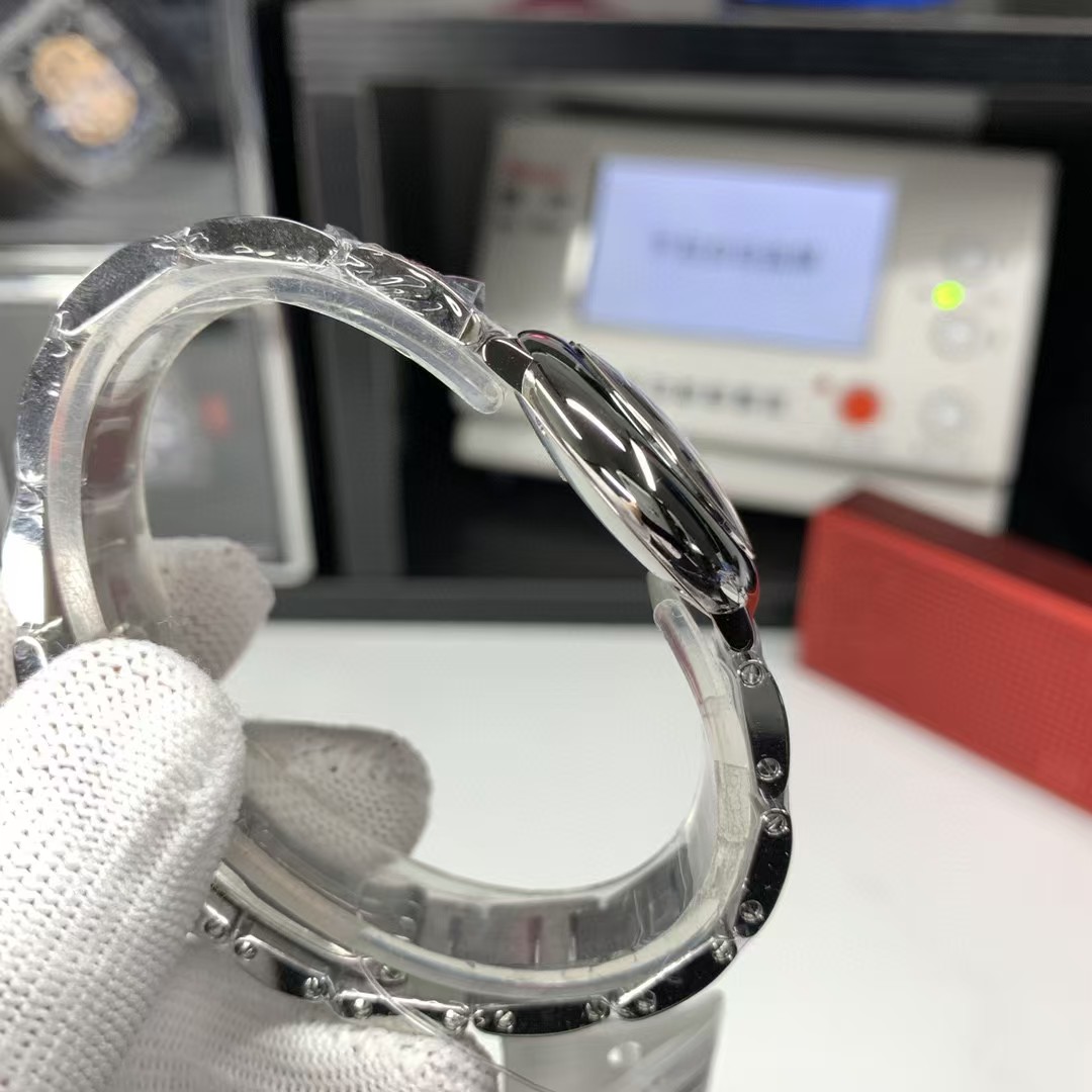 Cartier Watch  - DopestKickz