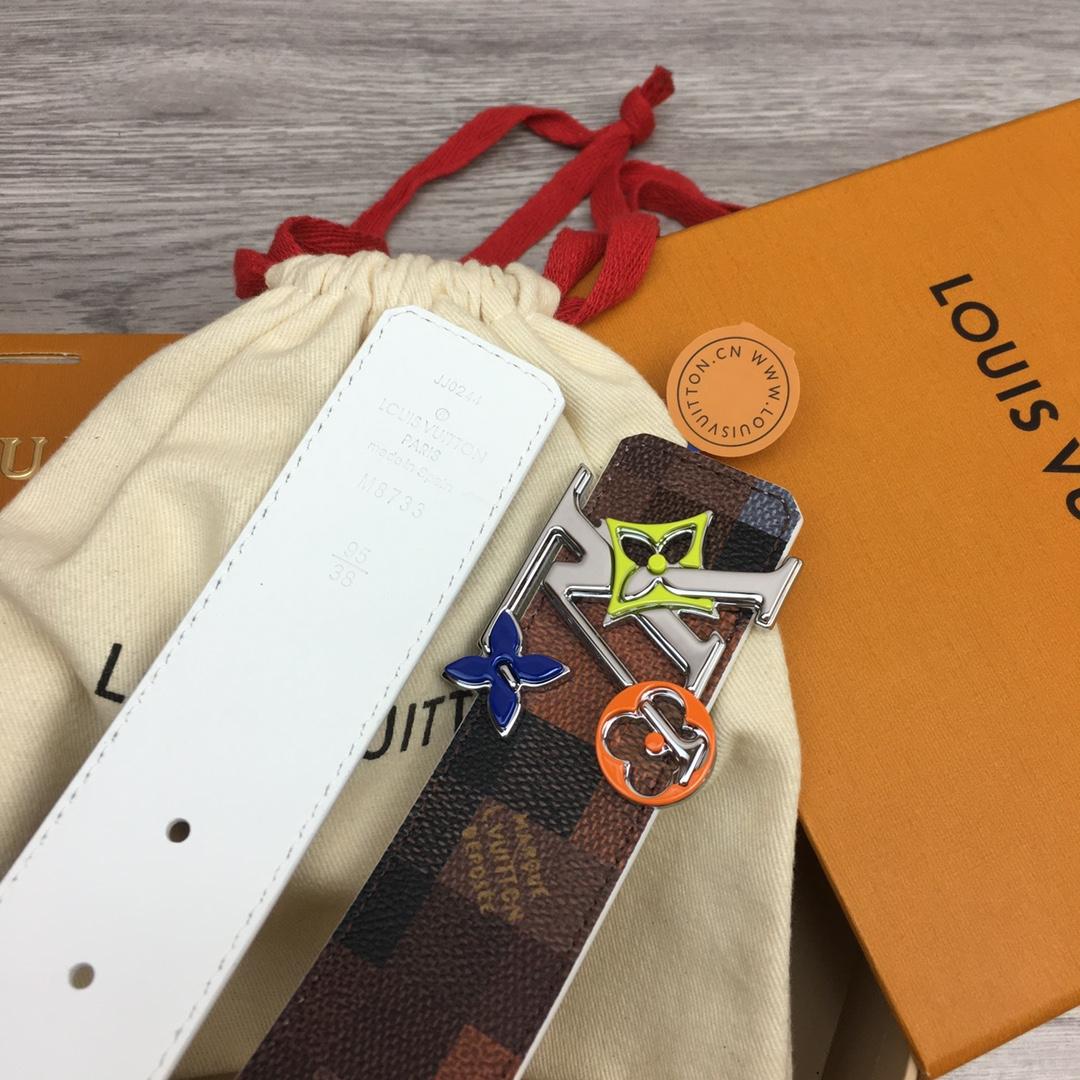 Louis Vuitton LV Initiales 40mm Reversible Belt - DopestKickz