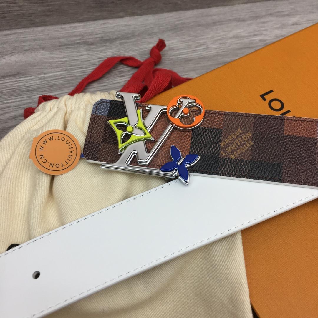 Louis Vuitton LV Initiales 40mm Reversible Belt - DopestKickz