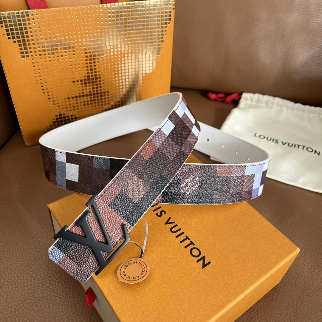 Louis Vuitton LV Initiales 40mm Reversible Belt - DopestKickz