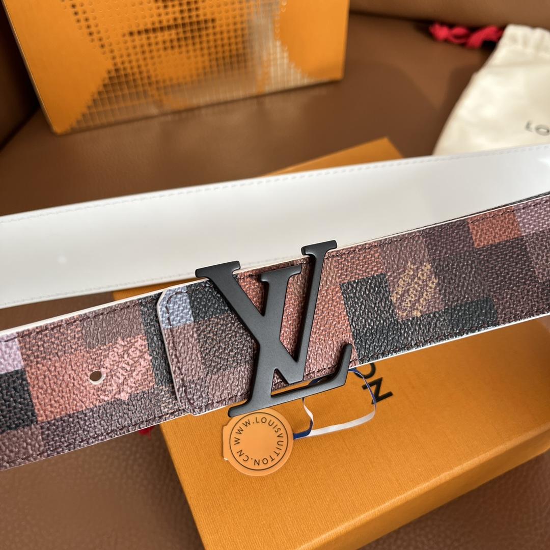 Louis Vuitton LV Initiales 40mm Reversible Belt - DopestKickz