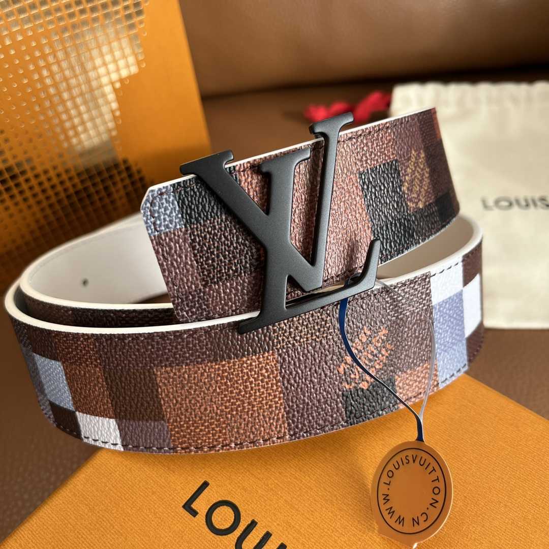 Louis Vuitton LV Initiales 40mm Reversible Belt - DopestKickz