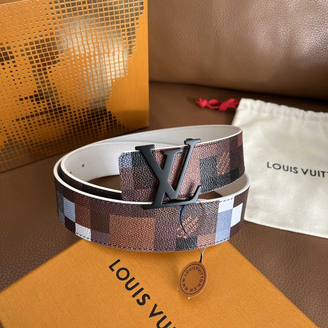 Louis Vuitton LV Initiales 40mm Reversible Belt - DopestKickz