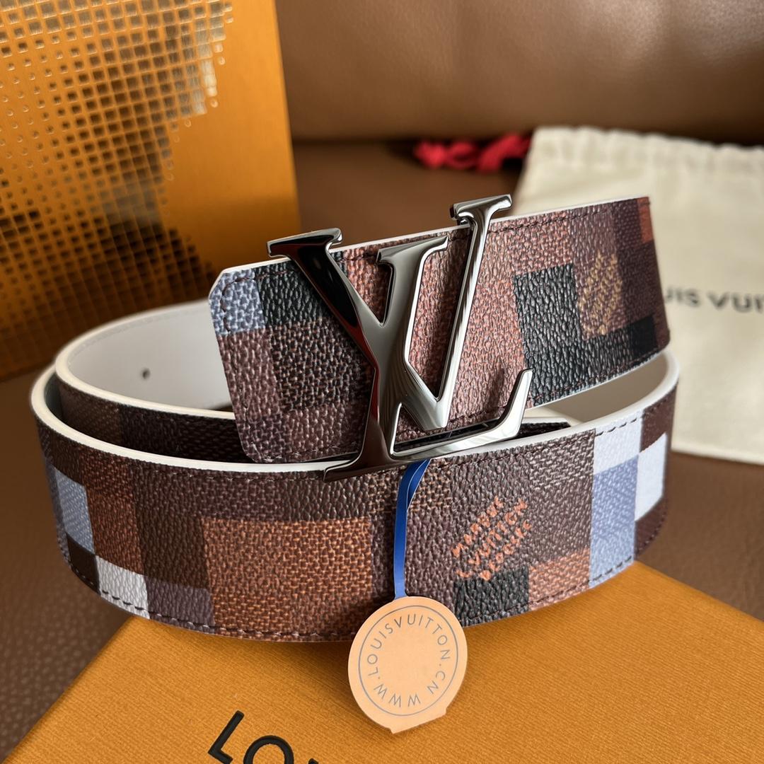 Louis Vuitton LV Initiales 40mm Reversible Belt - DopestKickz