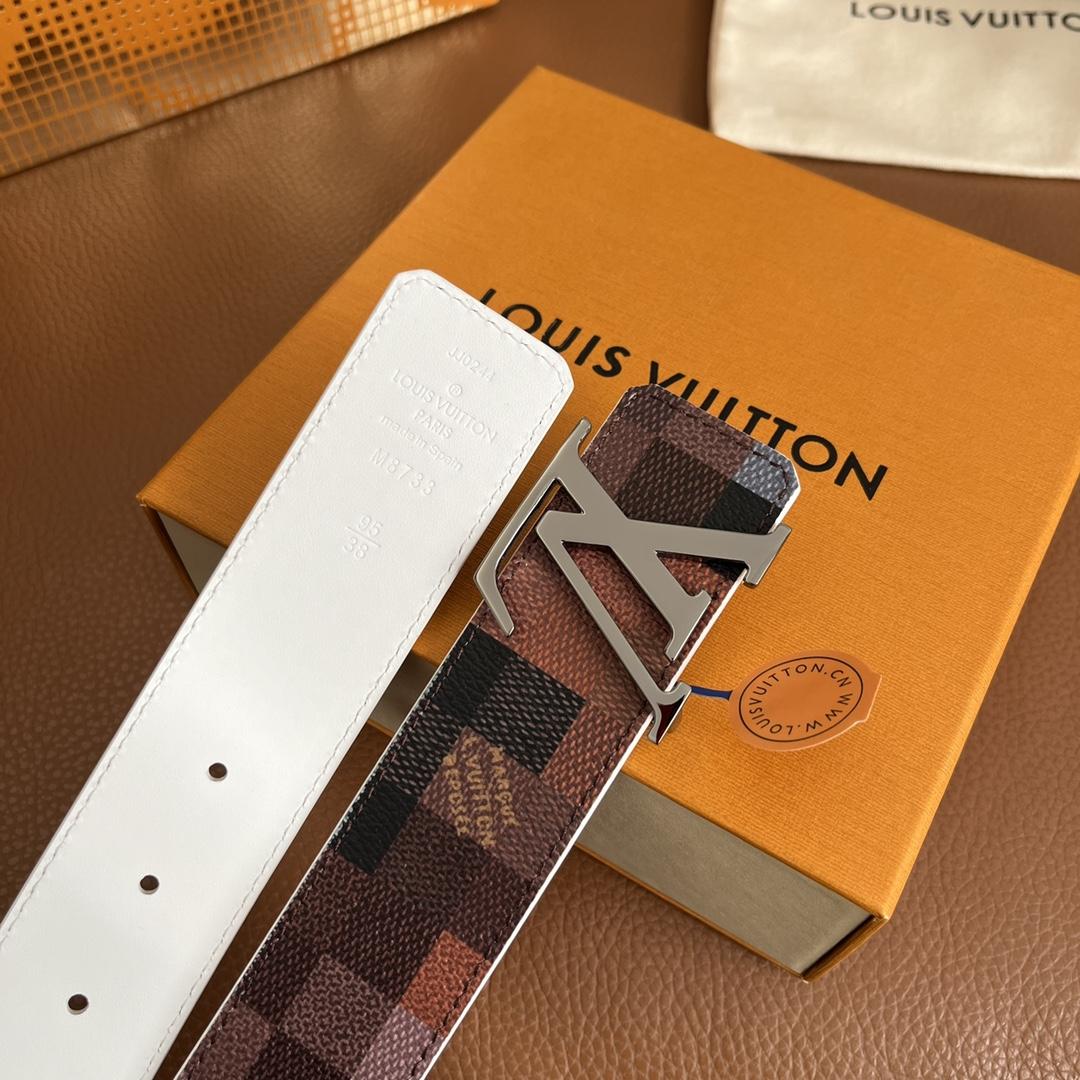 Louis Vuitton LV Initiales 40mm Reversible Belt - DopestKickz