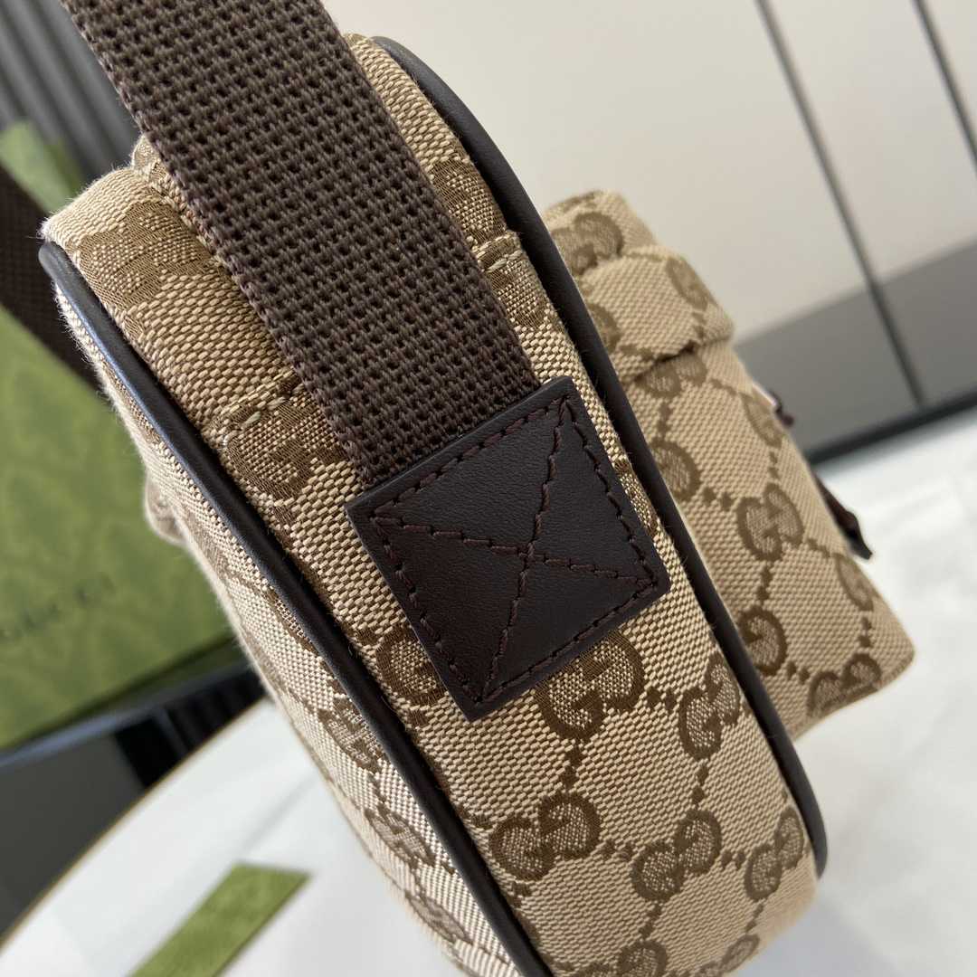 Gucci Small GG Crossbody Bag - DopestKickz