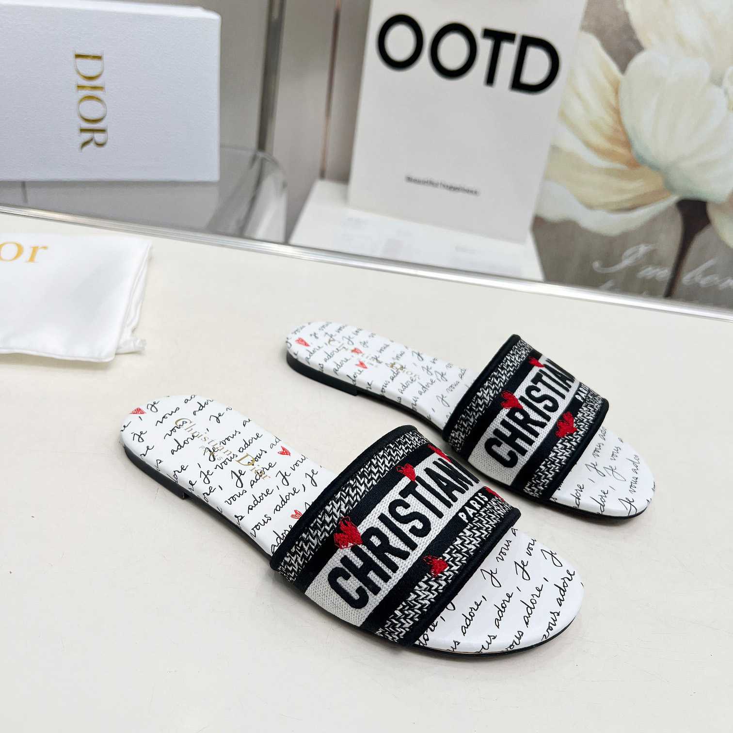 Dior Dway Slide - DopestKickz