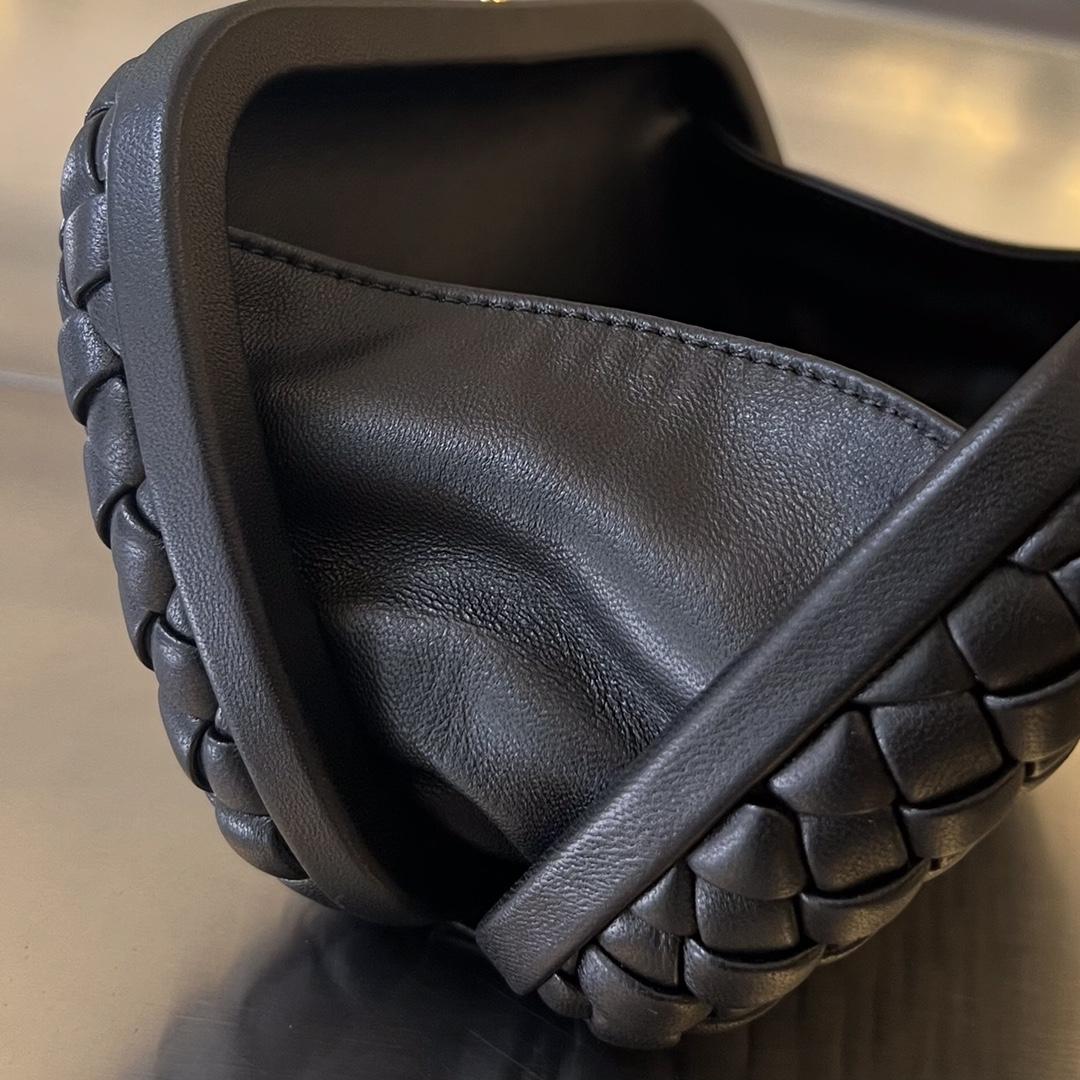 Bottega Veneta Knot - DopestKickz