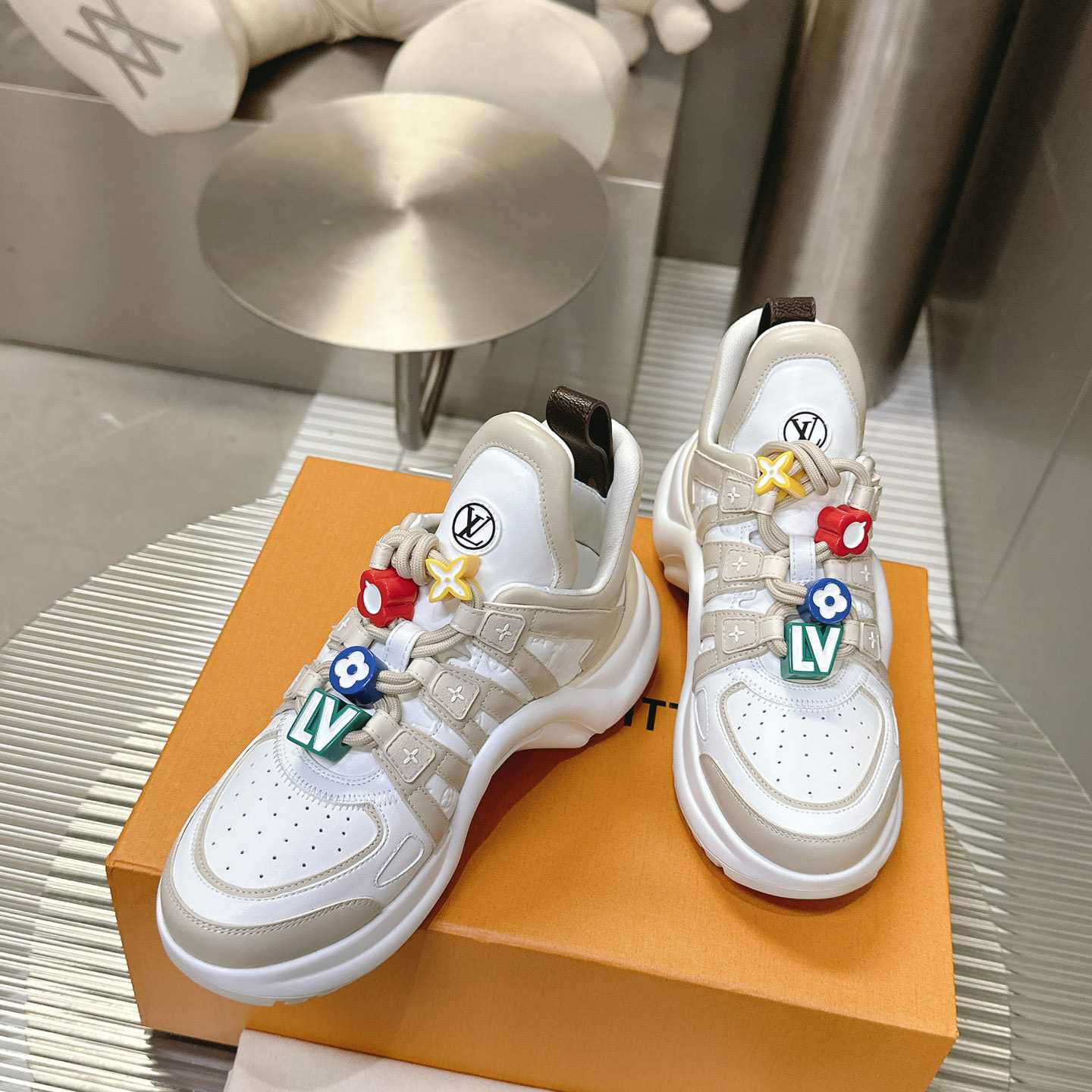 Louis Vuitton LV Archlight Sneaker   1AD2GJ - DopestKickz