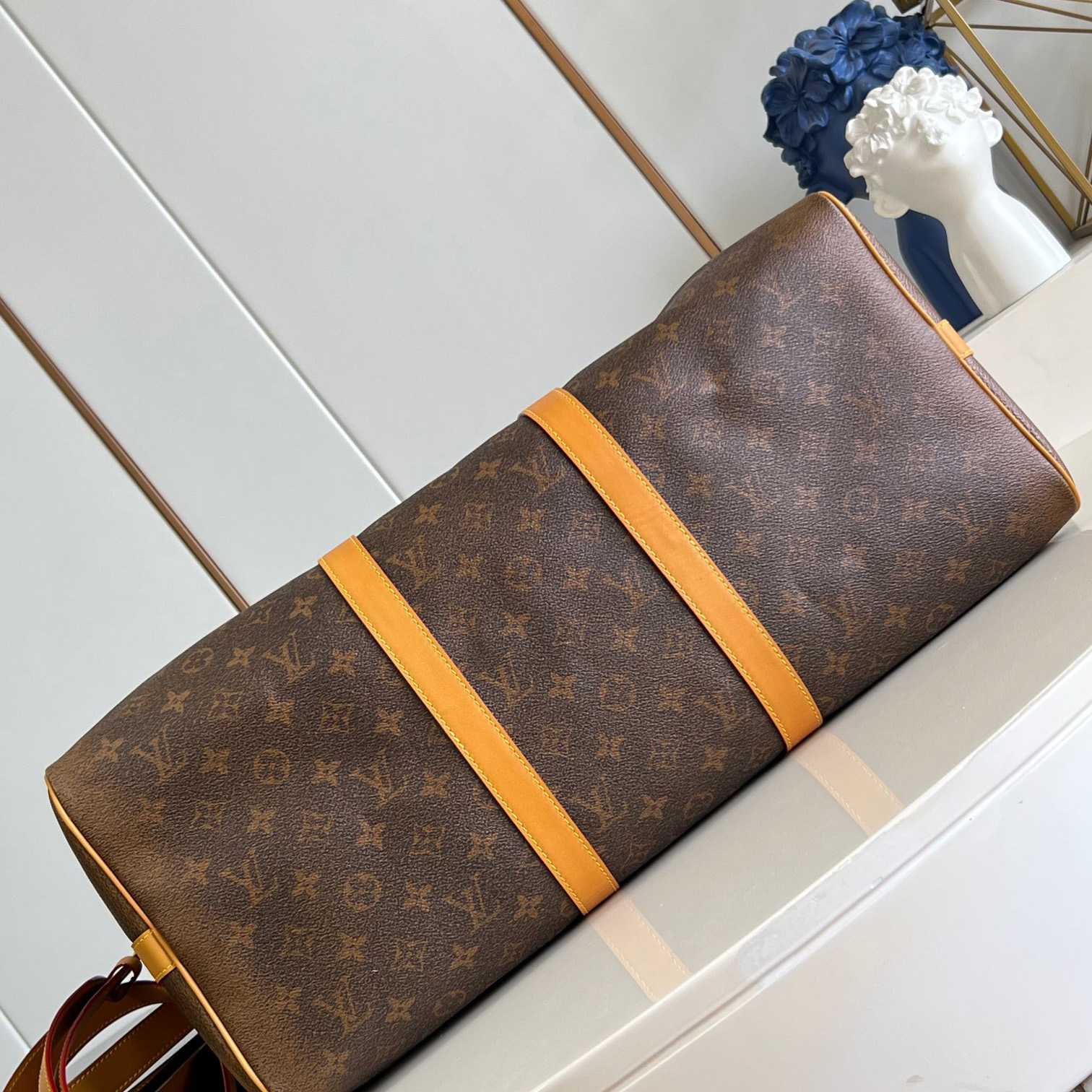 Louis Vuitton Keepall Bandoulière 50   M11541 - DopestKickz
