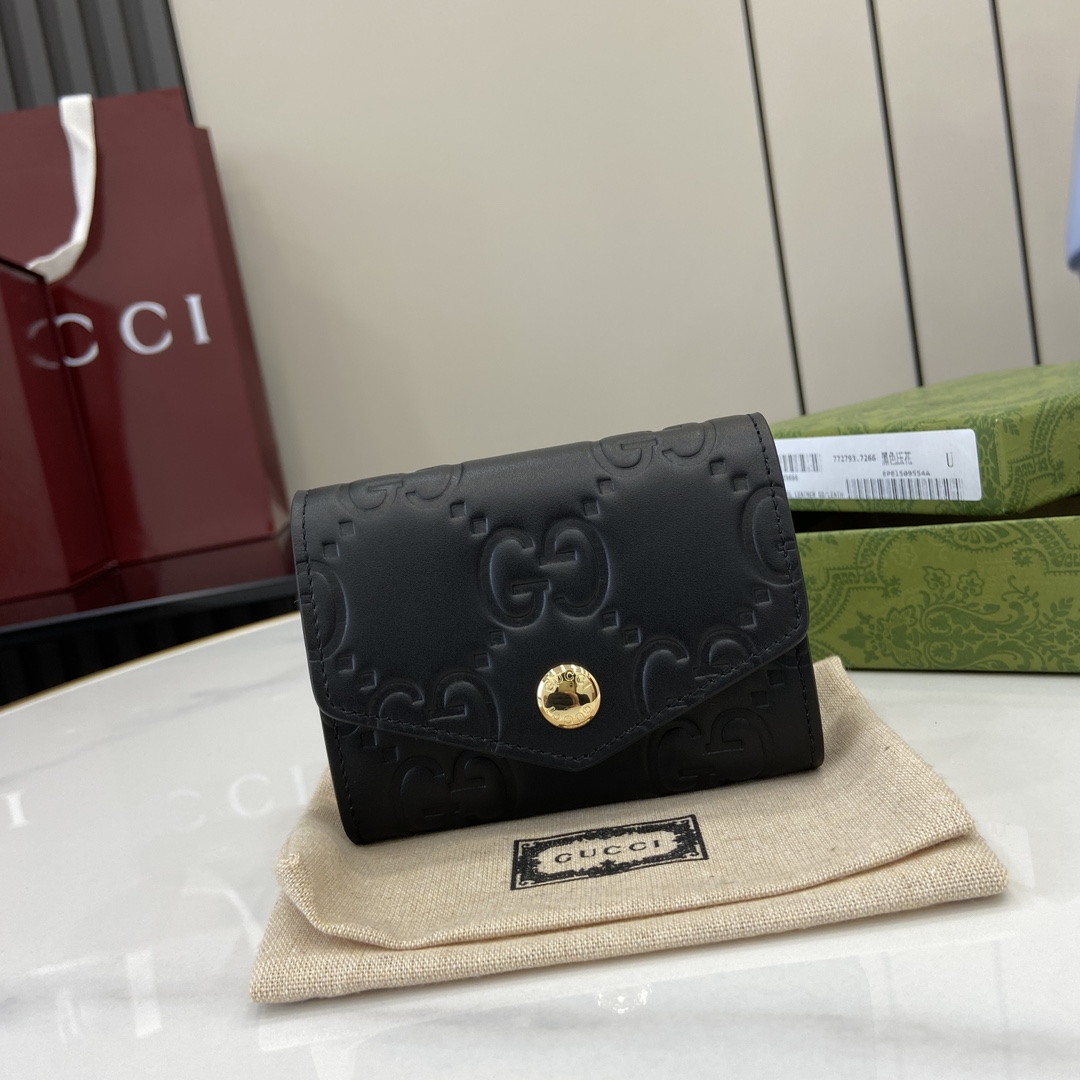 Gucci GG Card Case  - DopestKickz