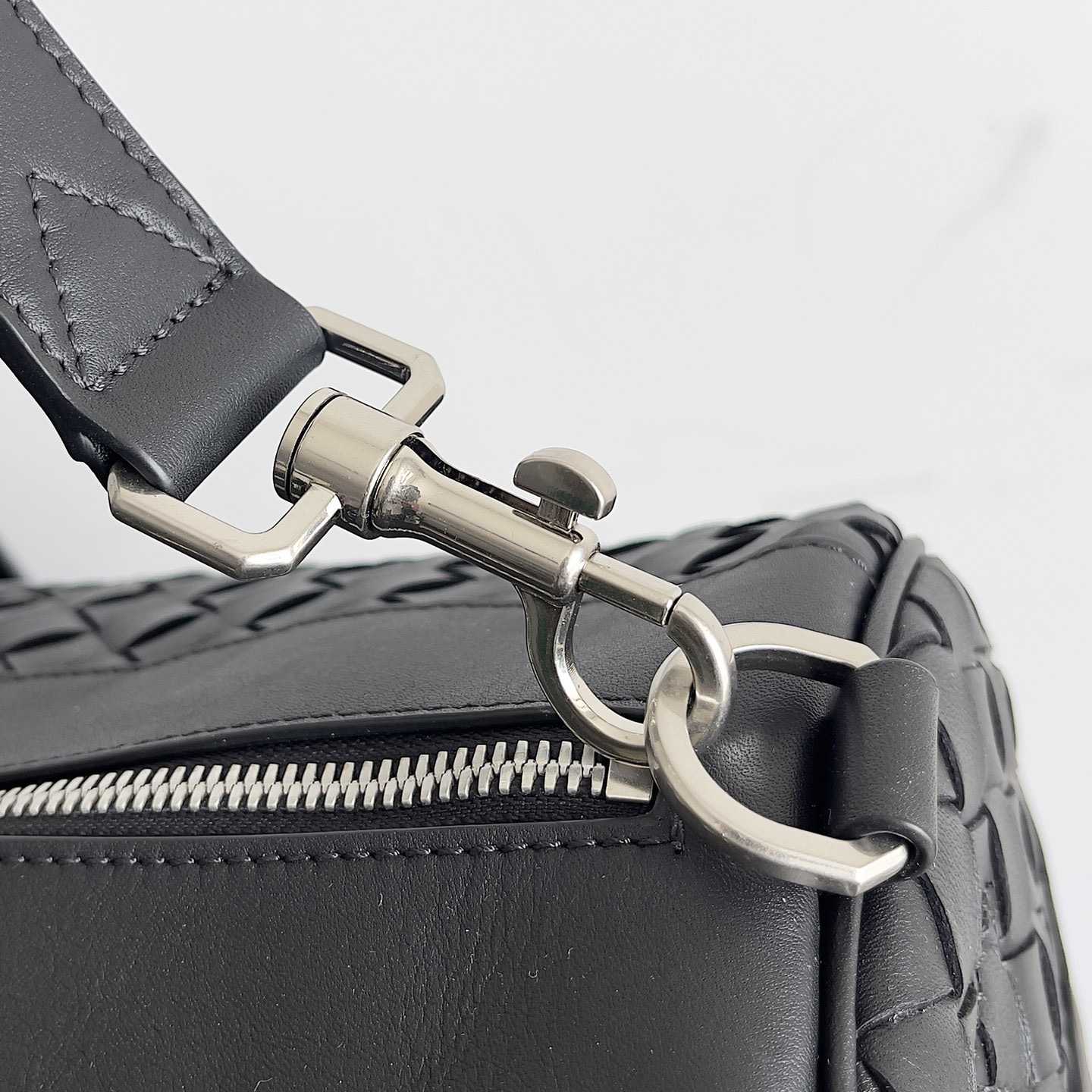 Bottega Veneta Large Intrecciato Duffle （50*27*24cm） - DopestKickz