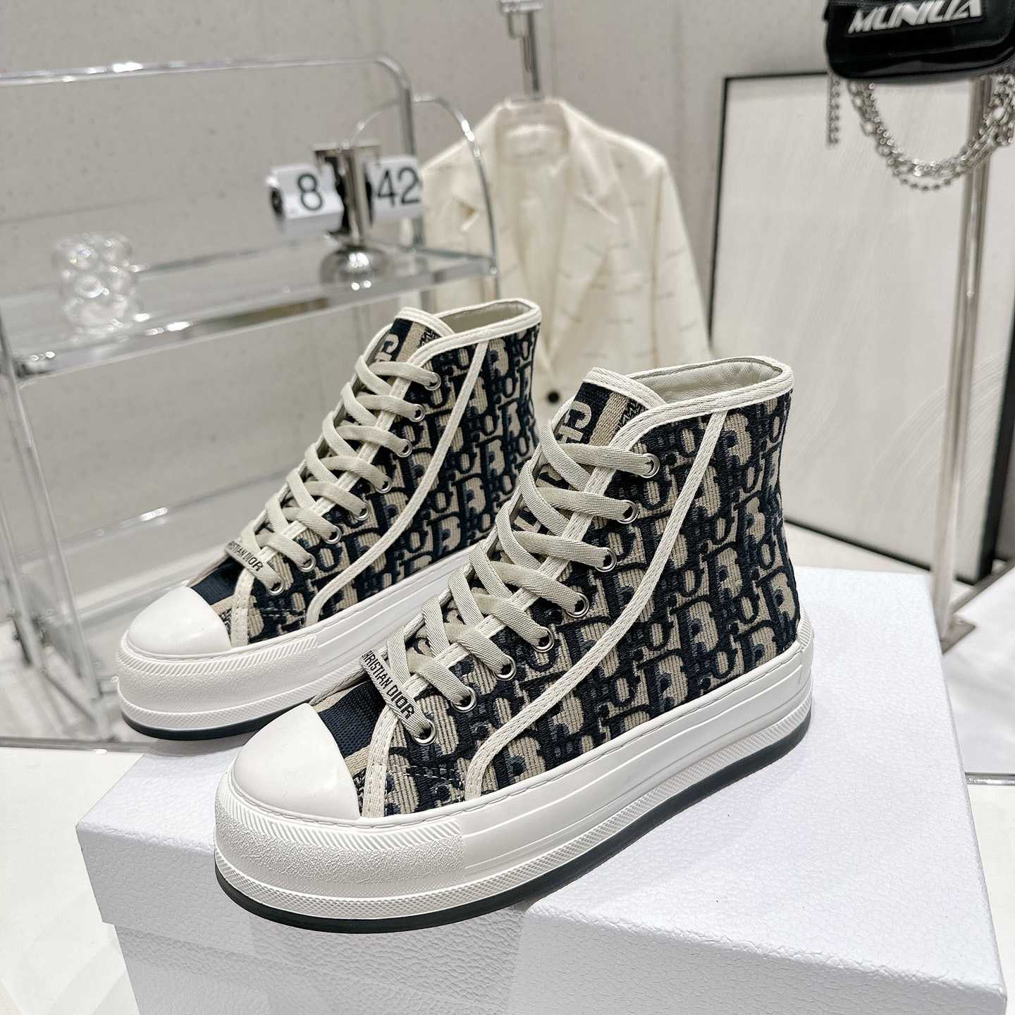 Dior Walk'n'Dior Platform Sneaker - DopestKickz