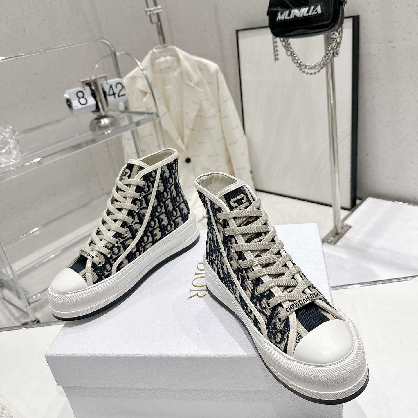 Dior Walk'n'Dior Platform Sneaker - DopestKickz