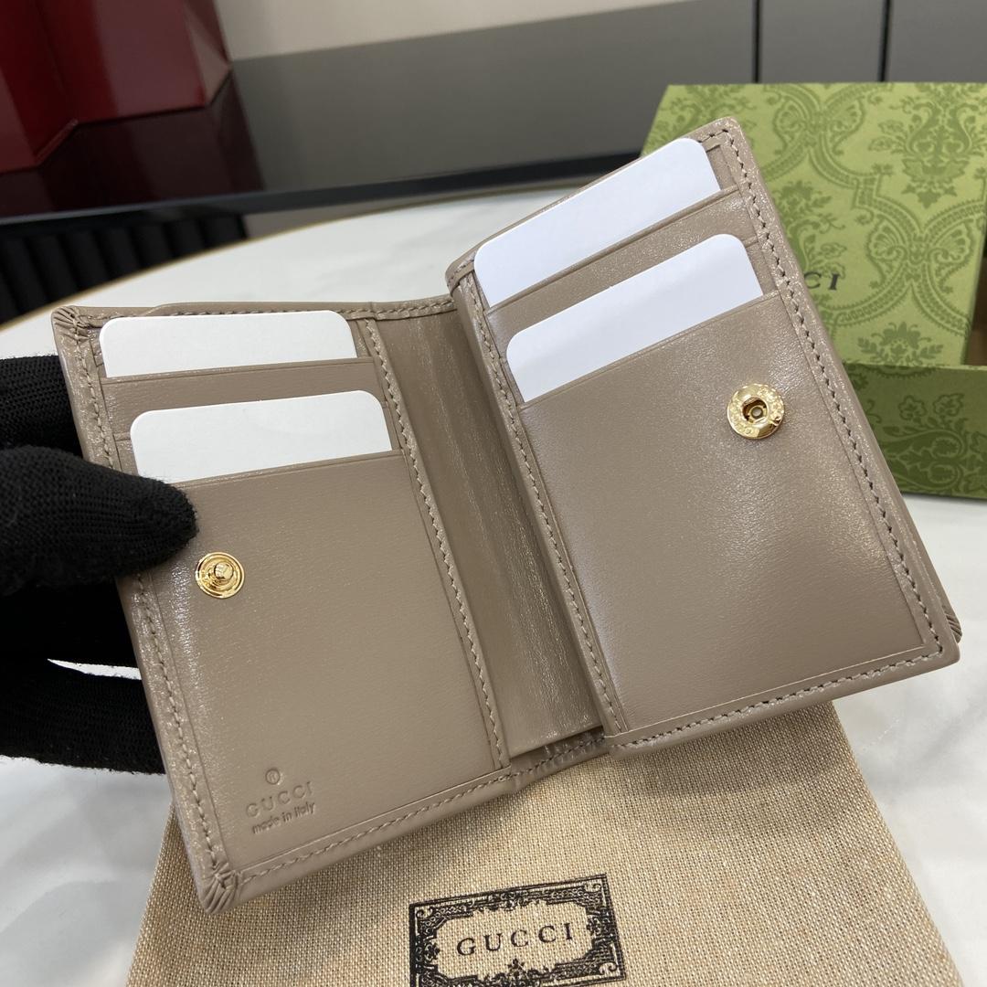 Gucci Medium Wallet With GG Shadow - DopestKickz