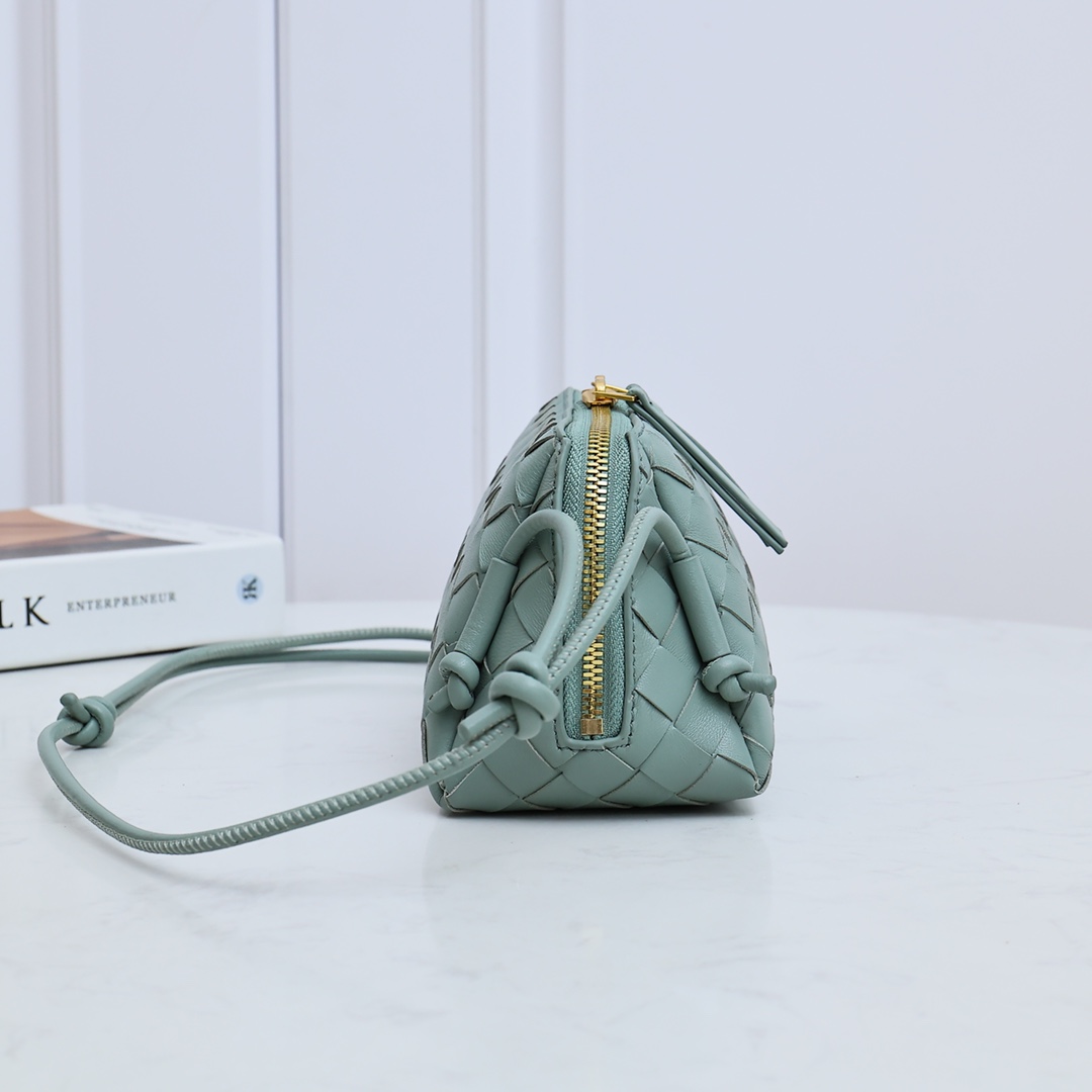 Bottega Veneta Intrecciato Concert Pouch   - DopestKickz