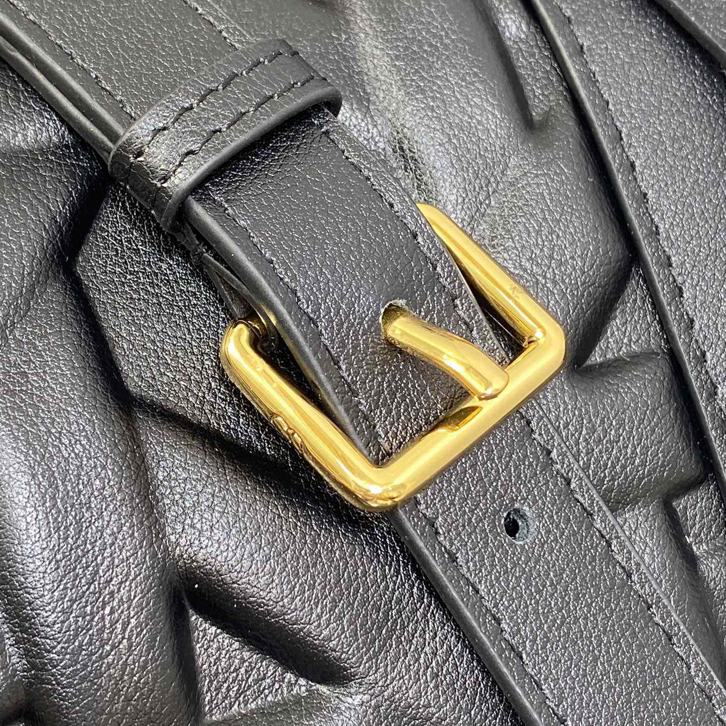 Dior Groove 25 Bag - DopestKickz