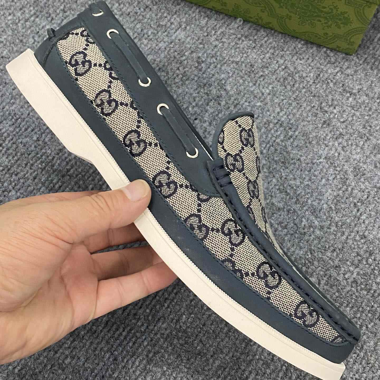 Gucci Men's Original GG Loafer - DopestKickz