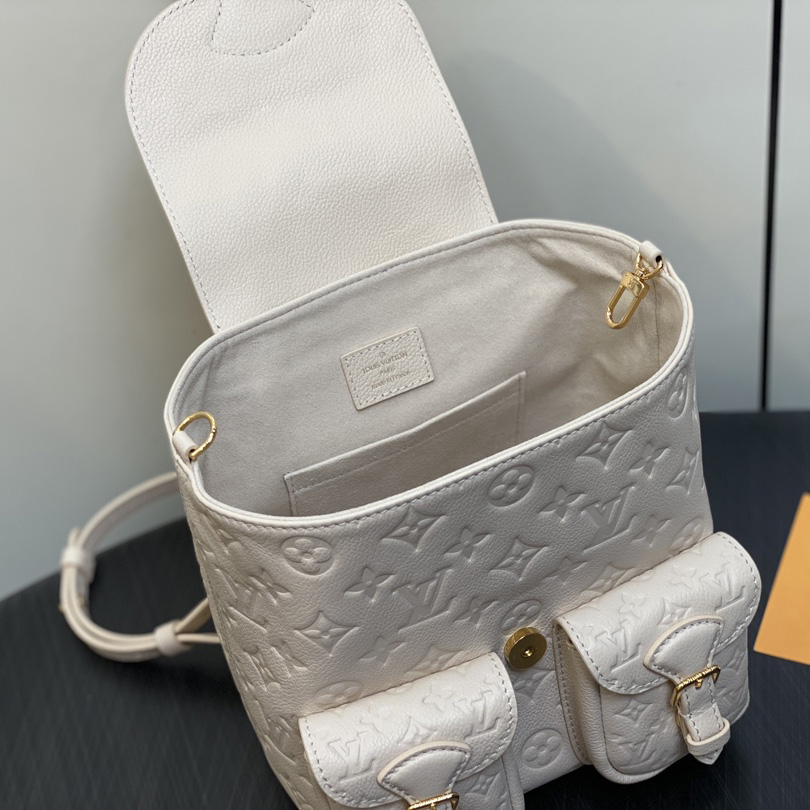 Louis Vuitton Backup   M47106 - DopestKickz