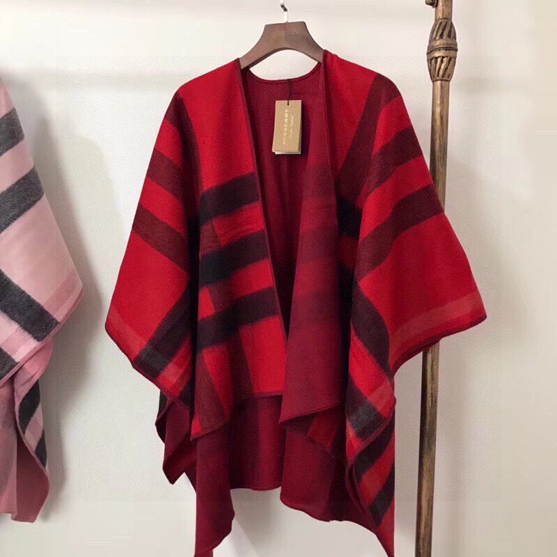 Burberry Charlotte Reversible Wool Felt Cape    140*140cm - DopestKickz