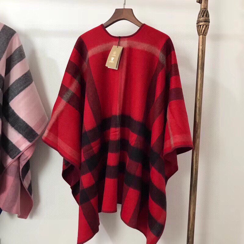 Burberry Charlotte Reversible Wool Felt Cape    140*140cm - DopestKickz