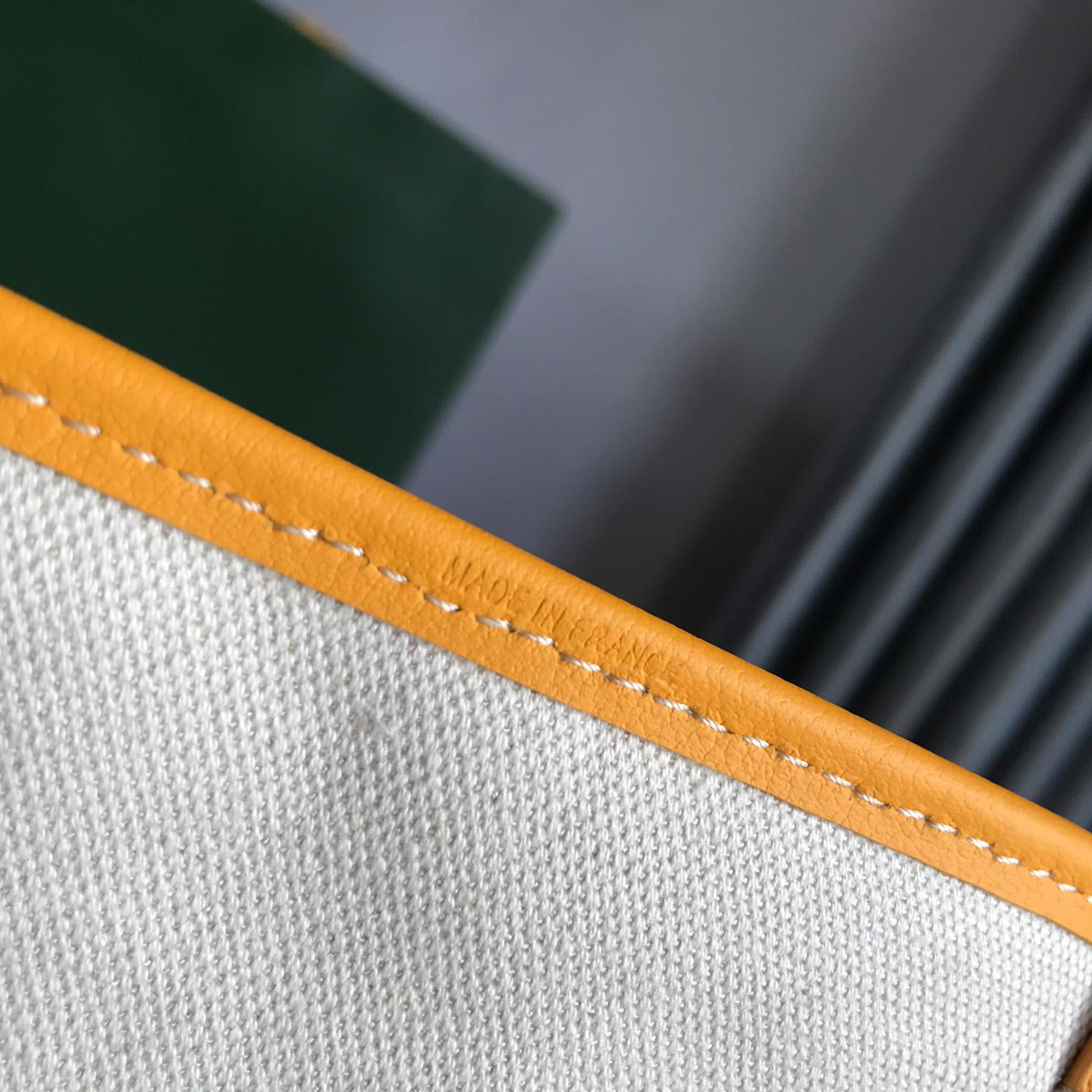 Goyard Artois PM Bag - DopestKickz