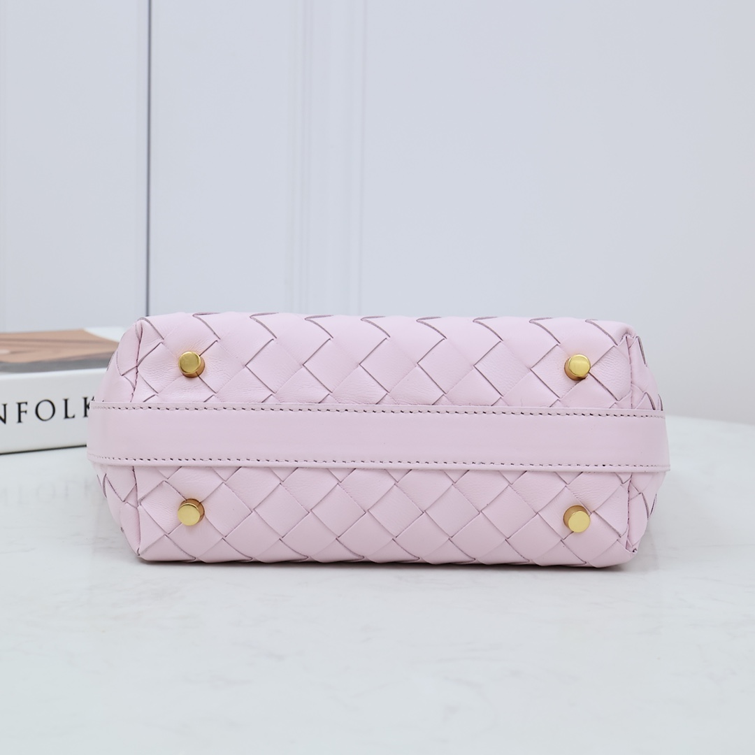 Bottega Veneta Mini Wallace - DopestKickz