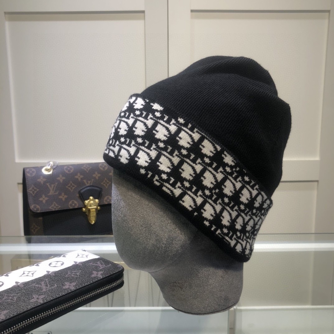 Dior Oblique Beanie  - DopestKickz