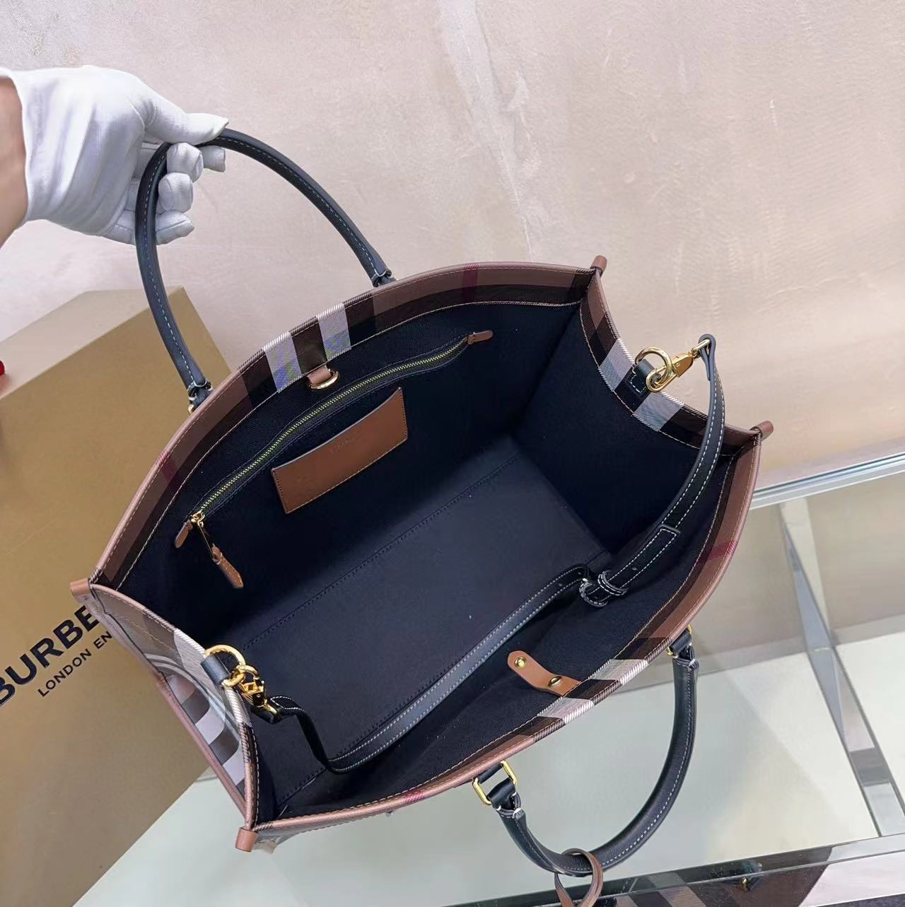 Burberry Medium Freya Tote  - DopestKickz