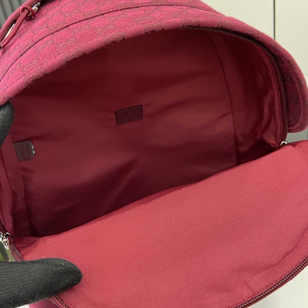 Gucci Medium Backpack With Gucci Logo - DopestKickz