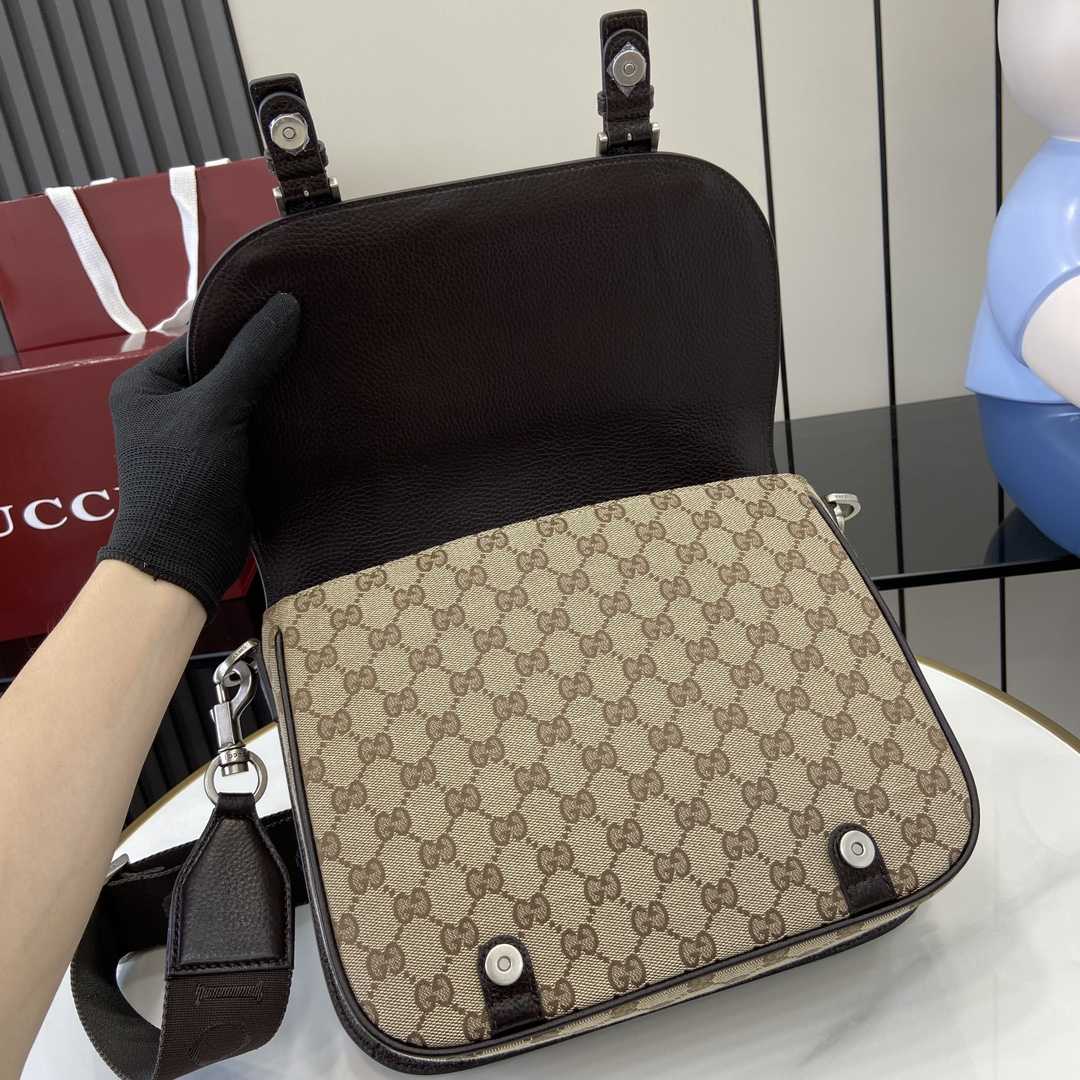 Gucci GG Crossbody Bag - DopestKickz